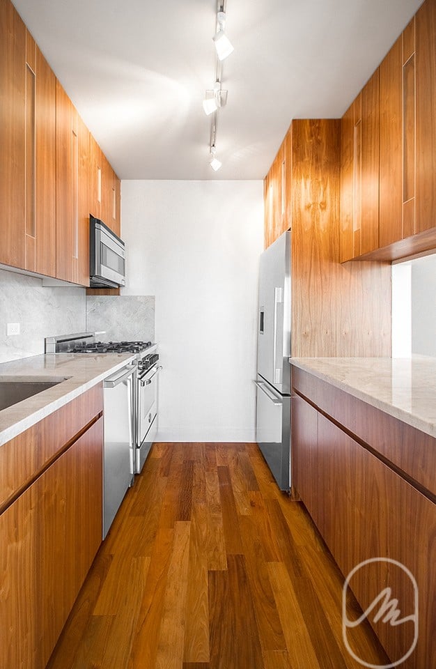 290 3rd Avenue 28B