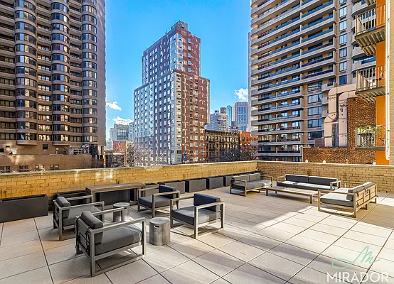 330 E 39th Street 23M