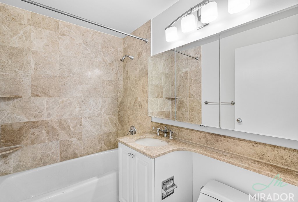 60 W 23rd Street 911