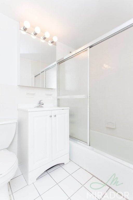 255 W 14th Street 4G