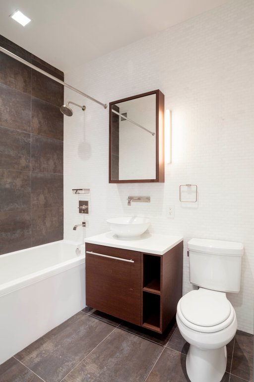 2 Water Street 9D