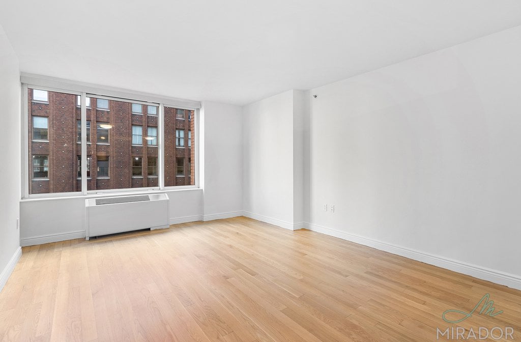 60 W 23rd Street 1018