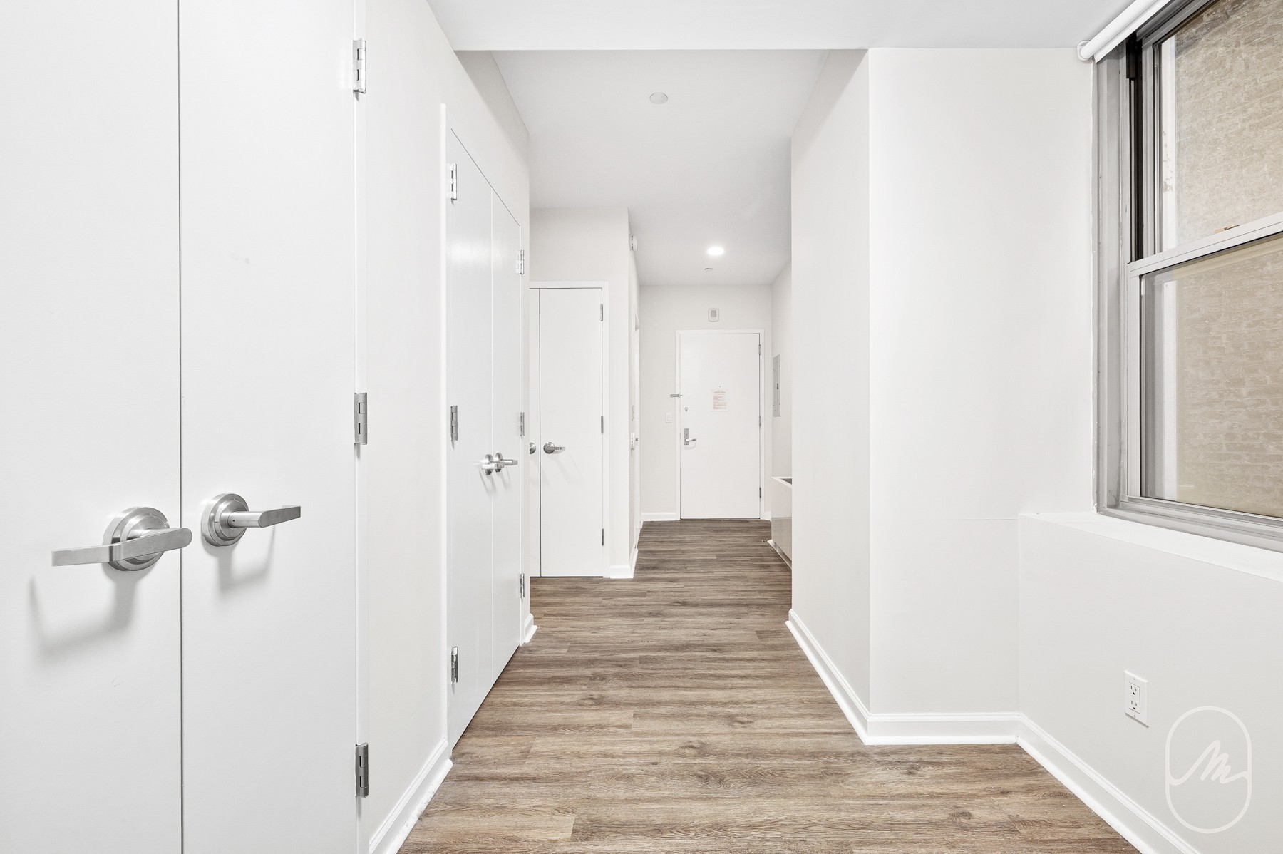 15 Park Row 9D