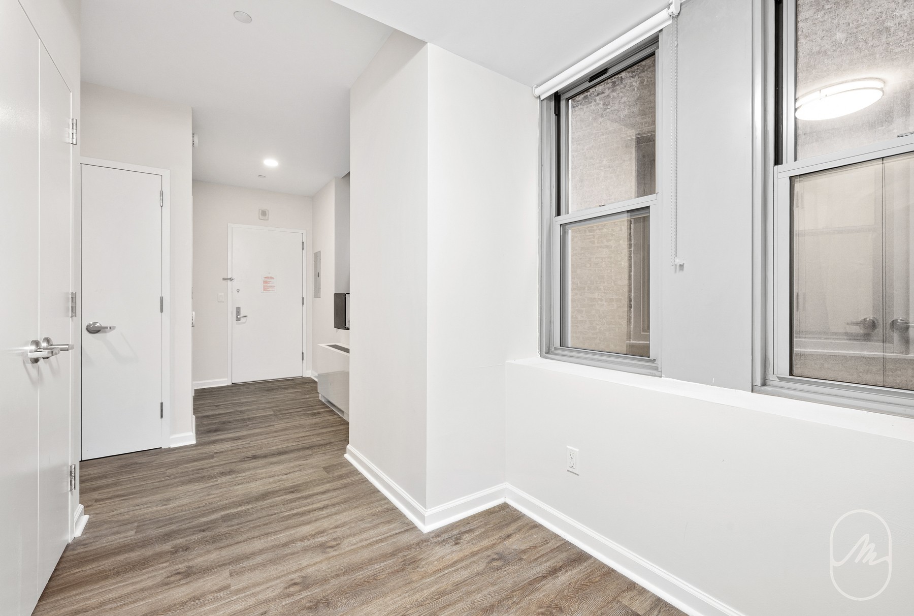 15 Park Row 9D