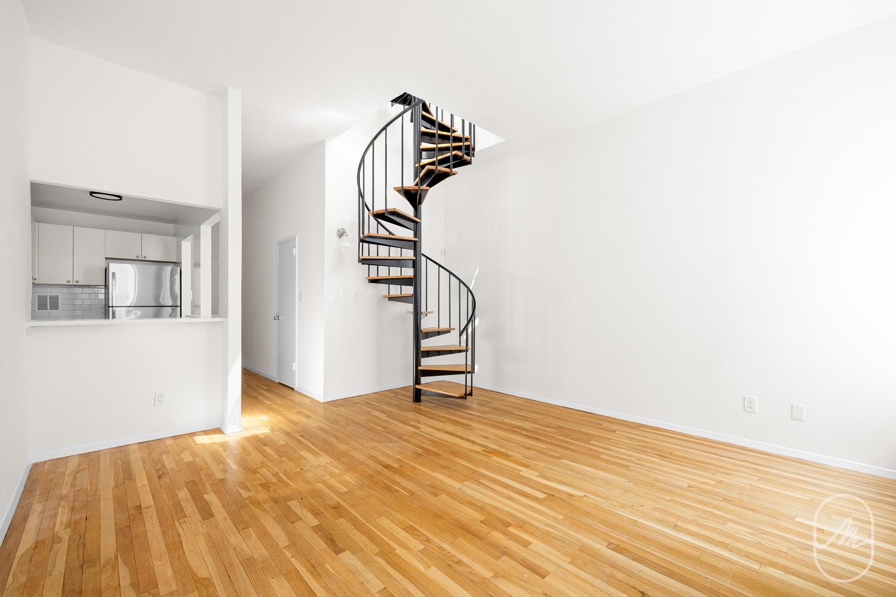 80 Madison Avenue PHD
