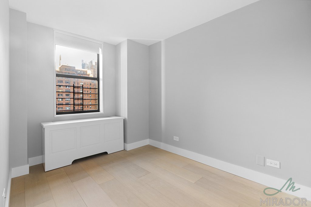 330 E 39th Street 4D