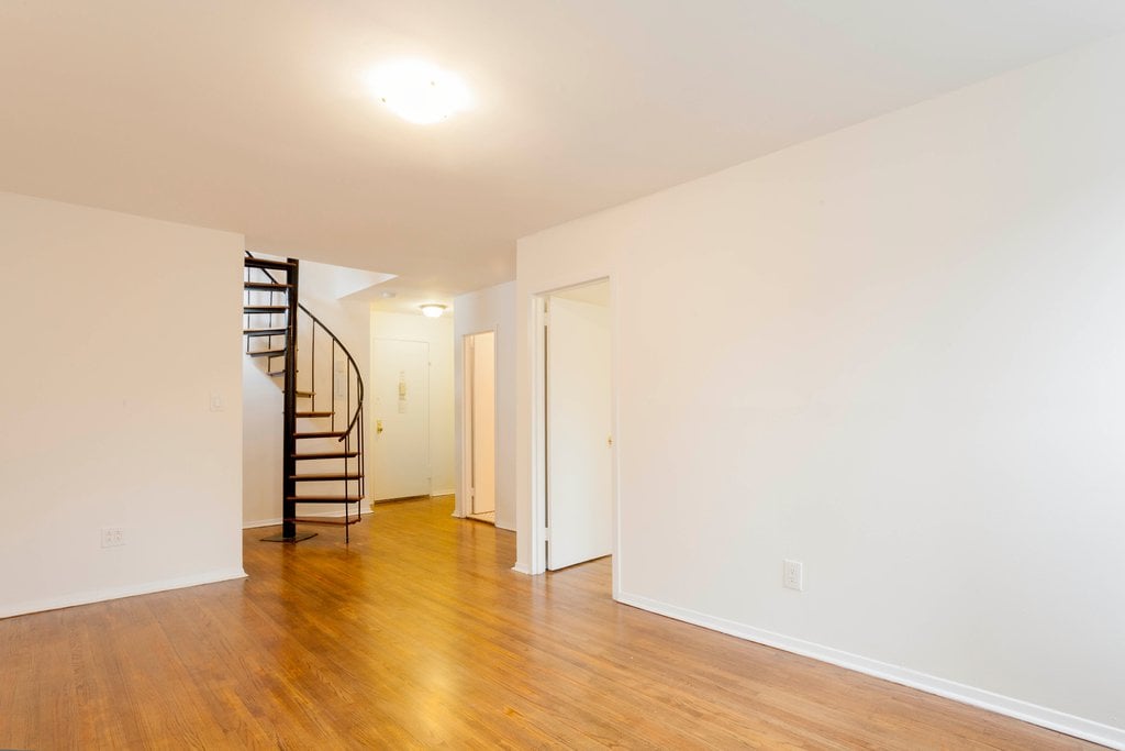 1556 York Avenue 5A