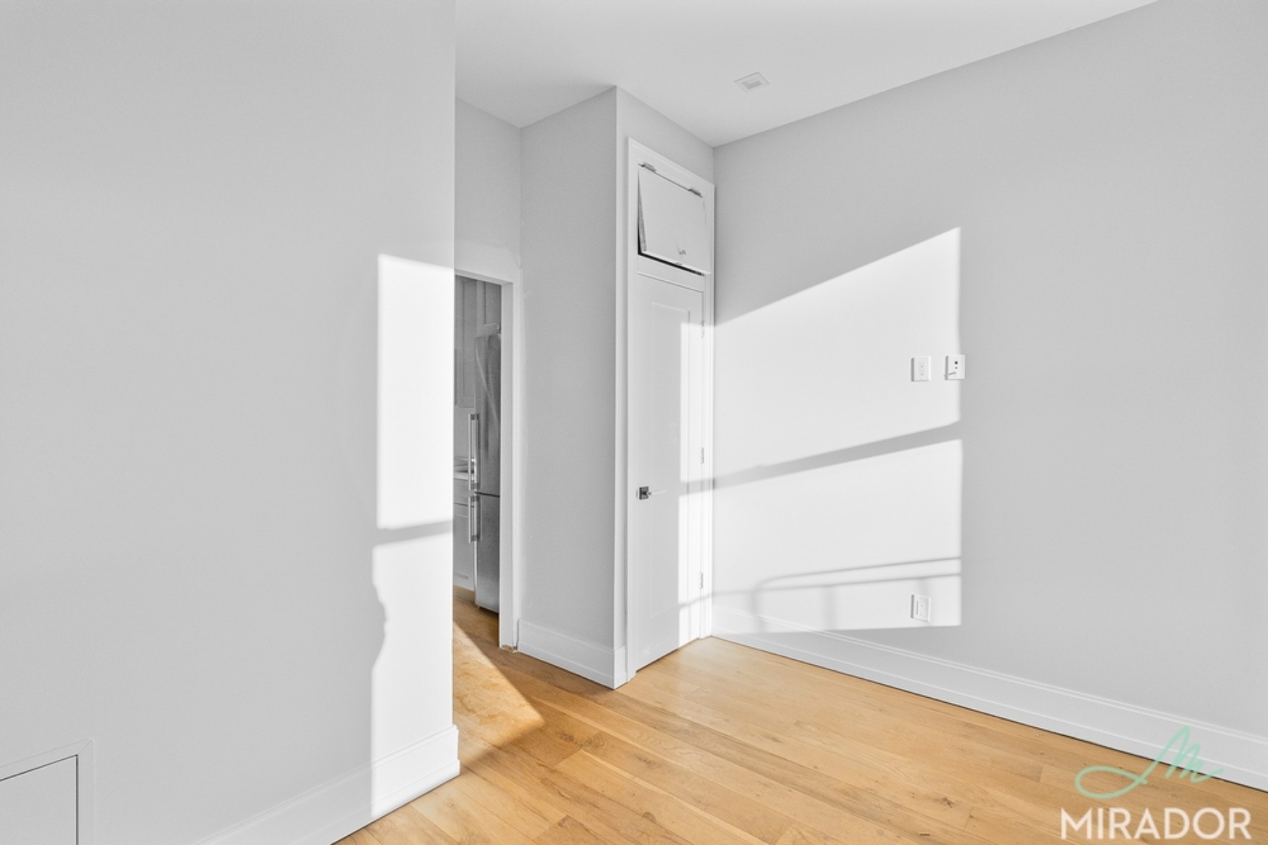 221 E 10th Street 17