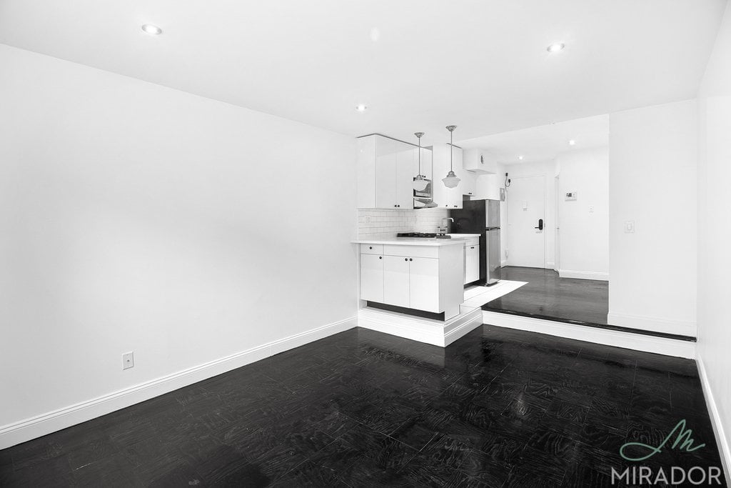 255 W 14th Street 2E
