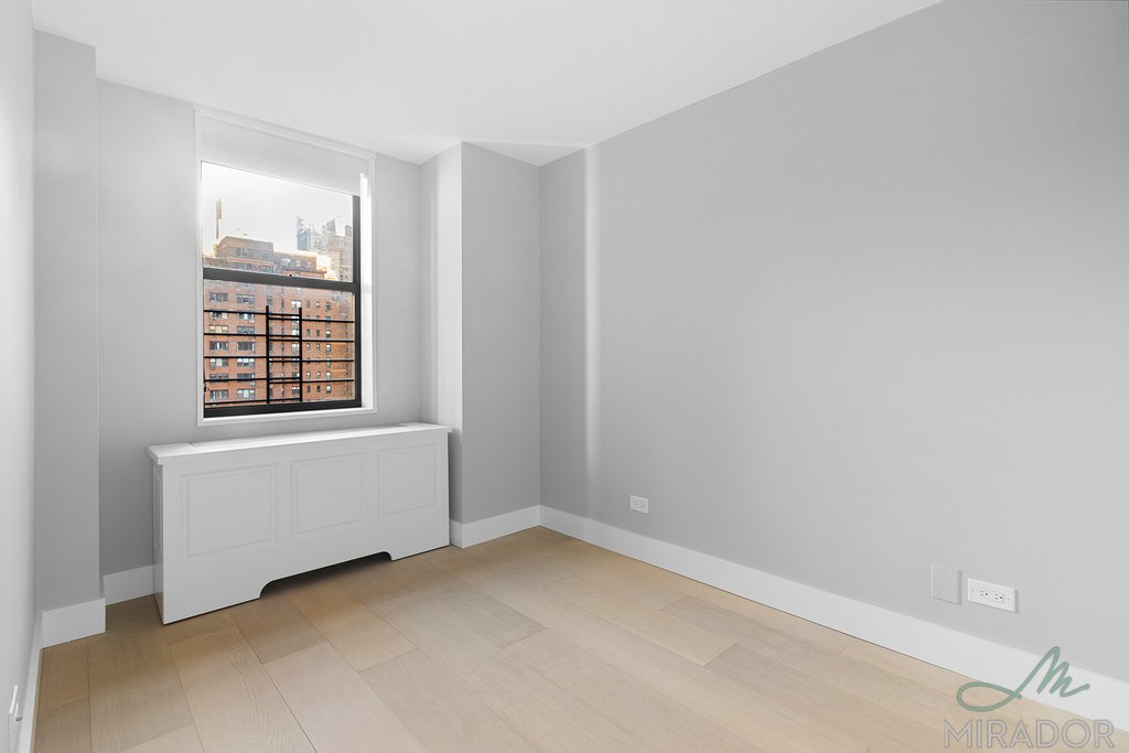 330 E 39th Street 14D