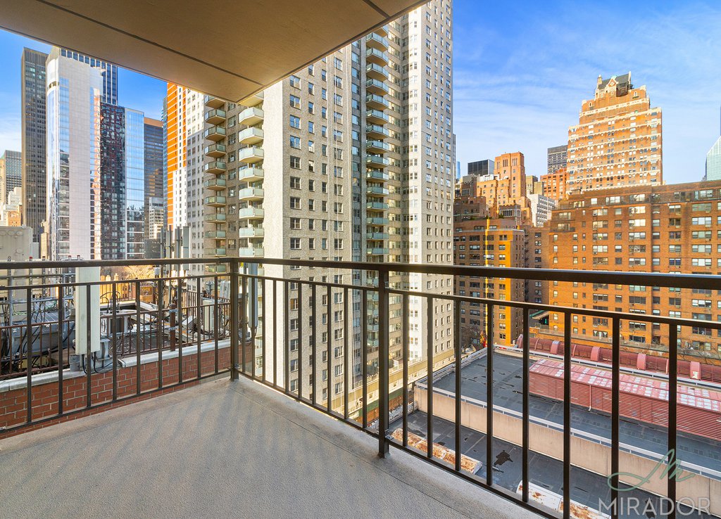 330 E 39th Street 14D