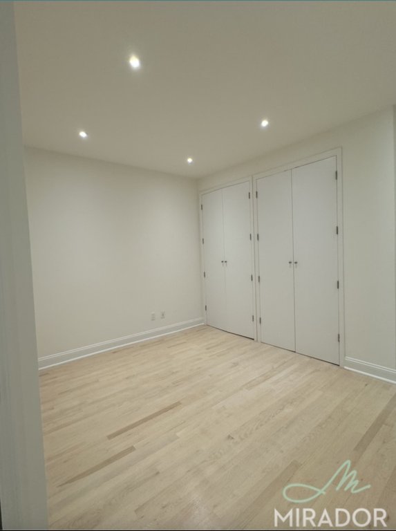 270 Park Avenue S 3C