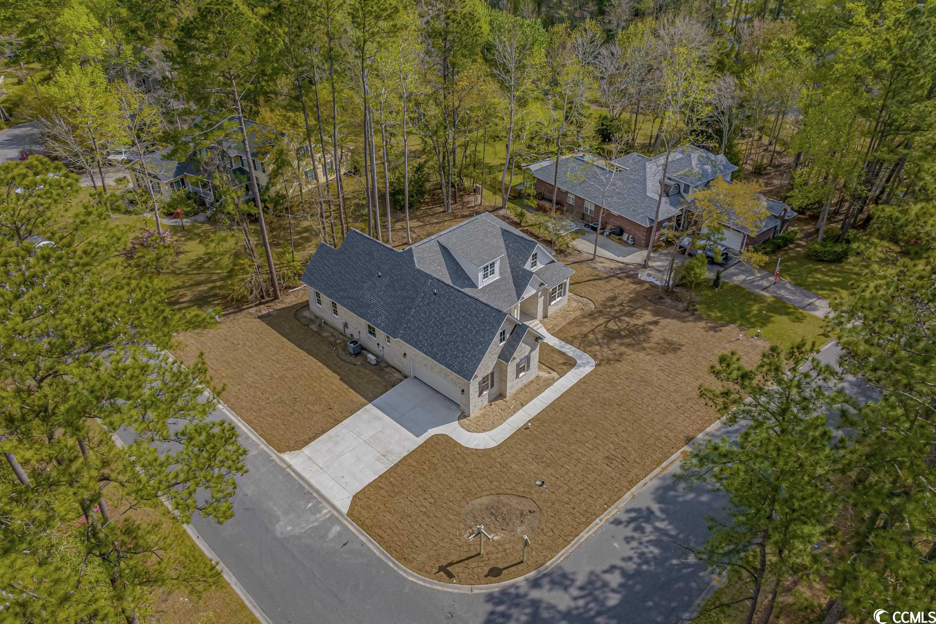 915 Fieldgate Circle