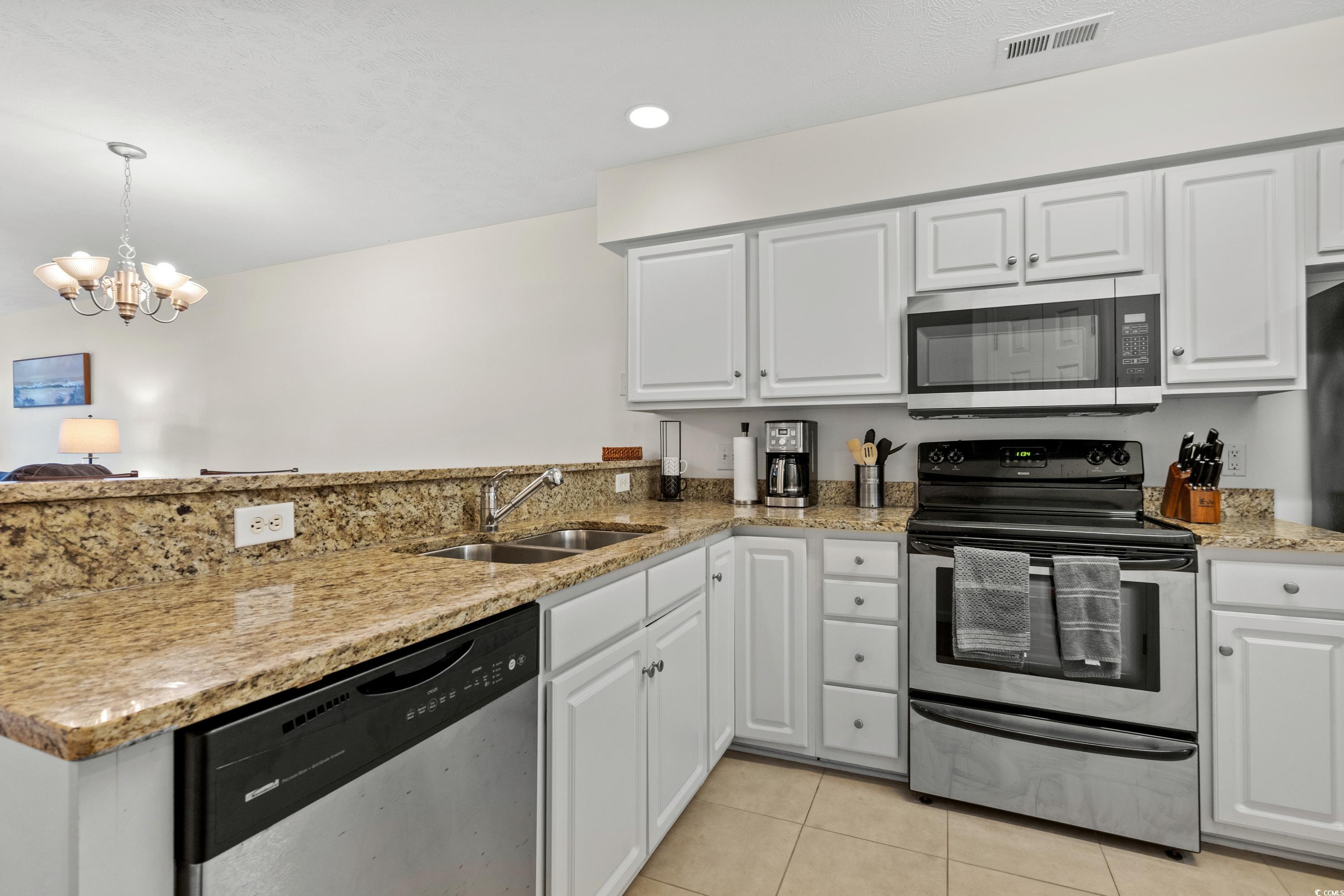 478 Pinehurst Ln. 17G Unit: 17-G