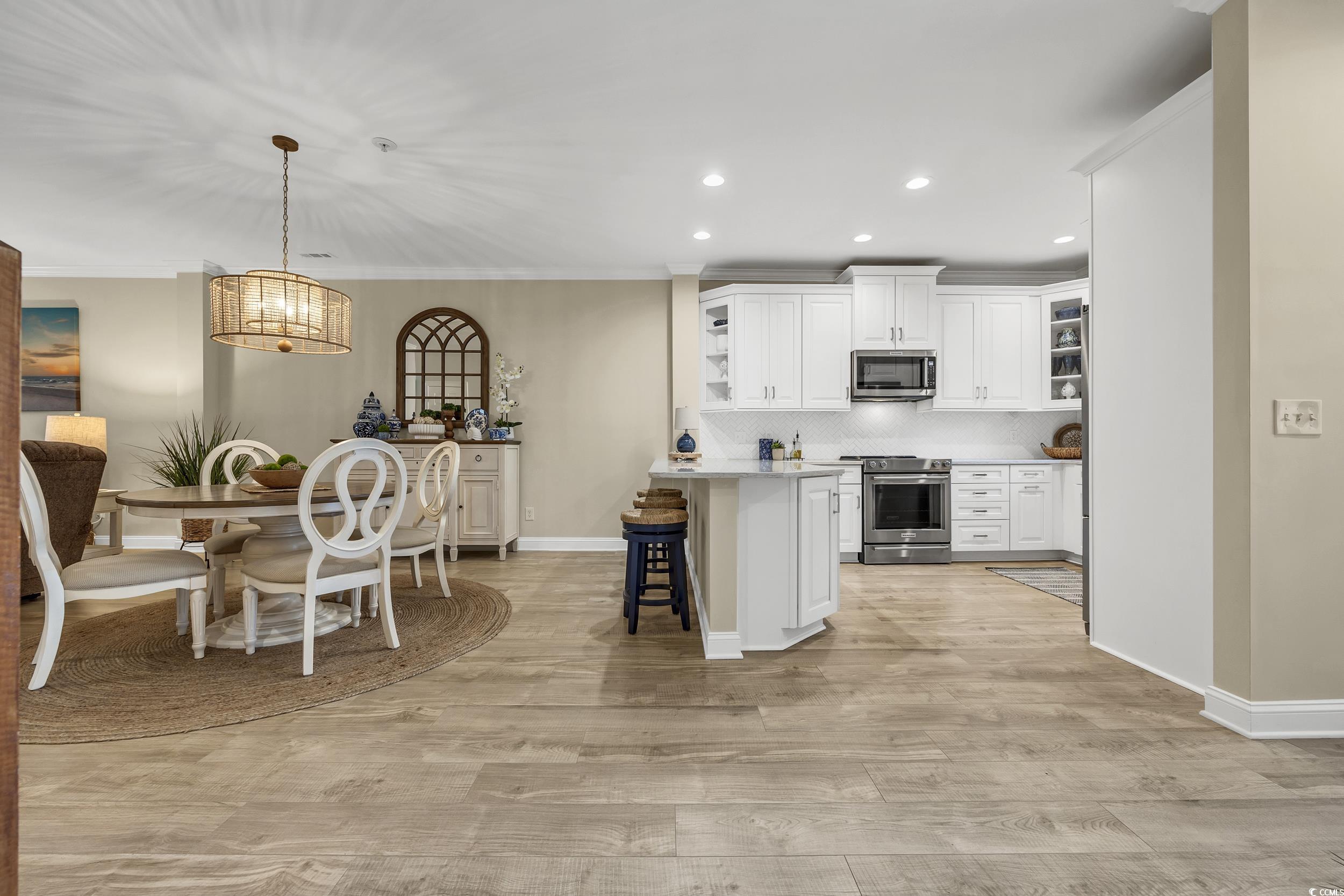 108 Twelve Oaks Dr. 2