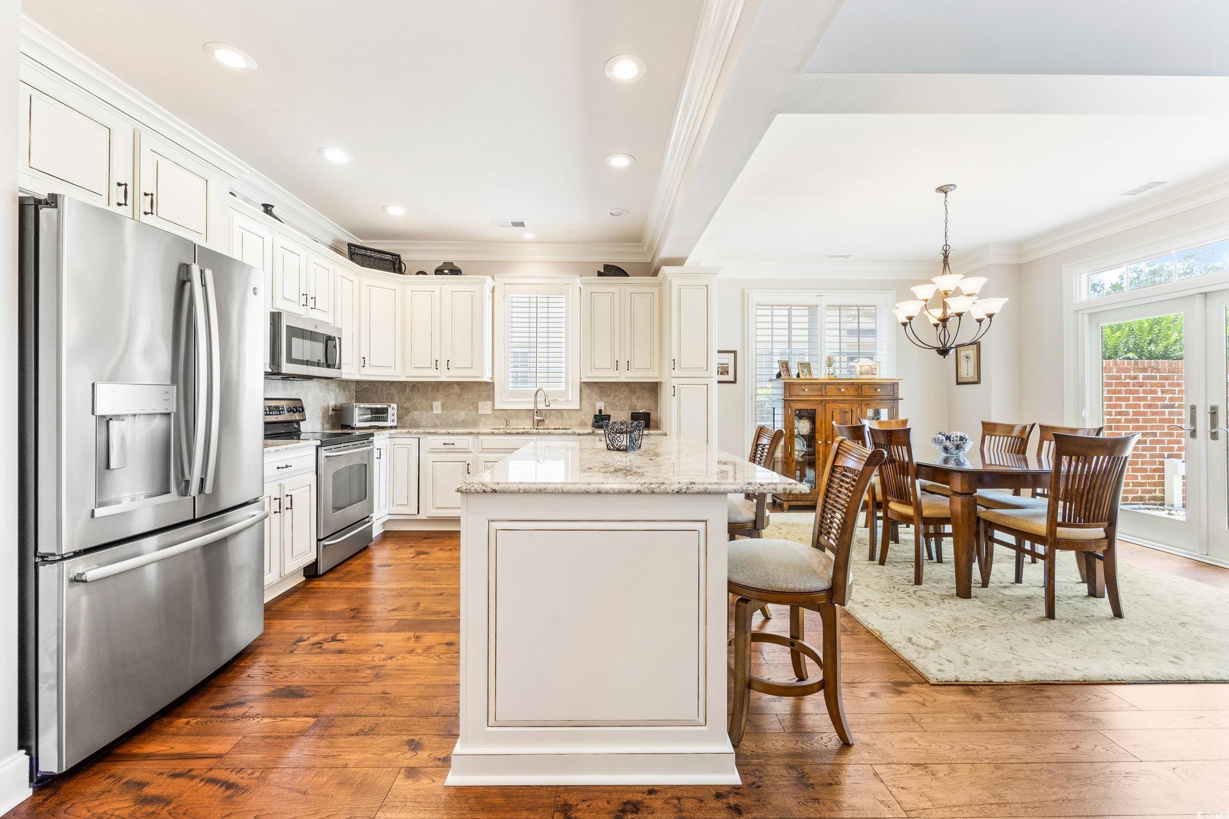 333 Huntington Lake Circle Unit: 94