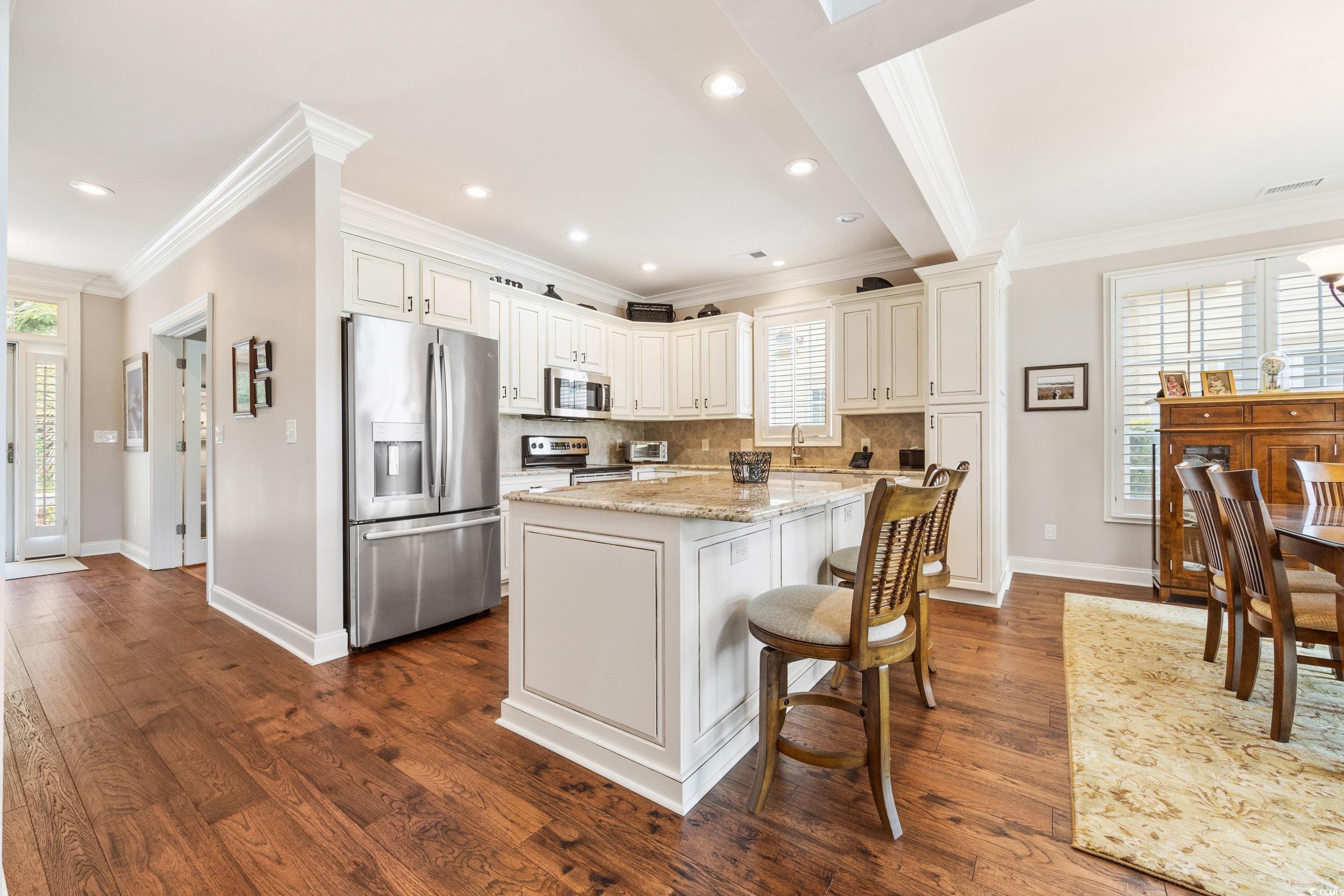 333 Huntington Lake Circle Unit: 94
