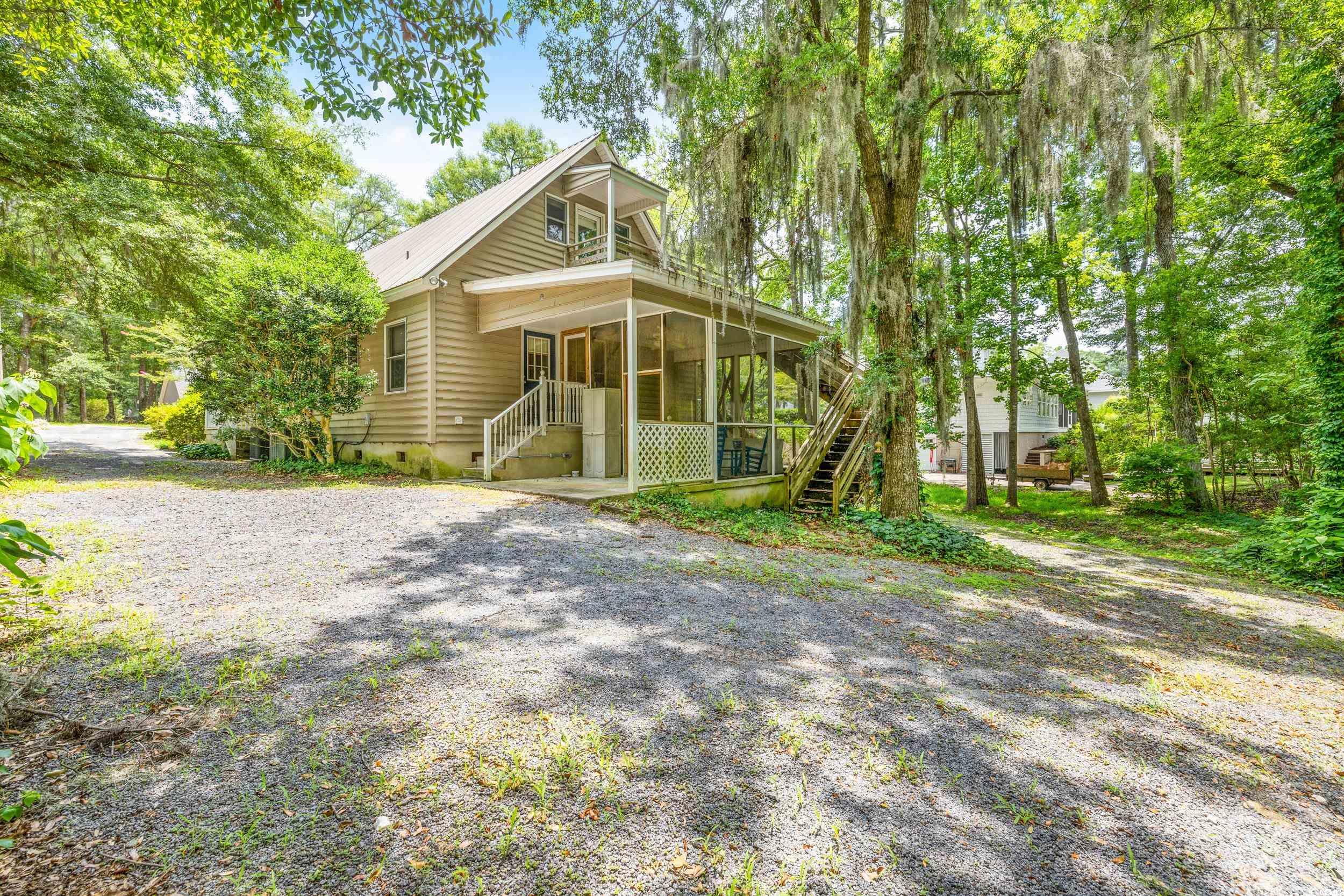 1029 Old Plantation Dr.