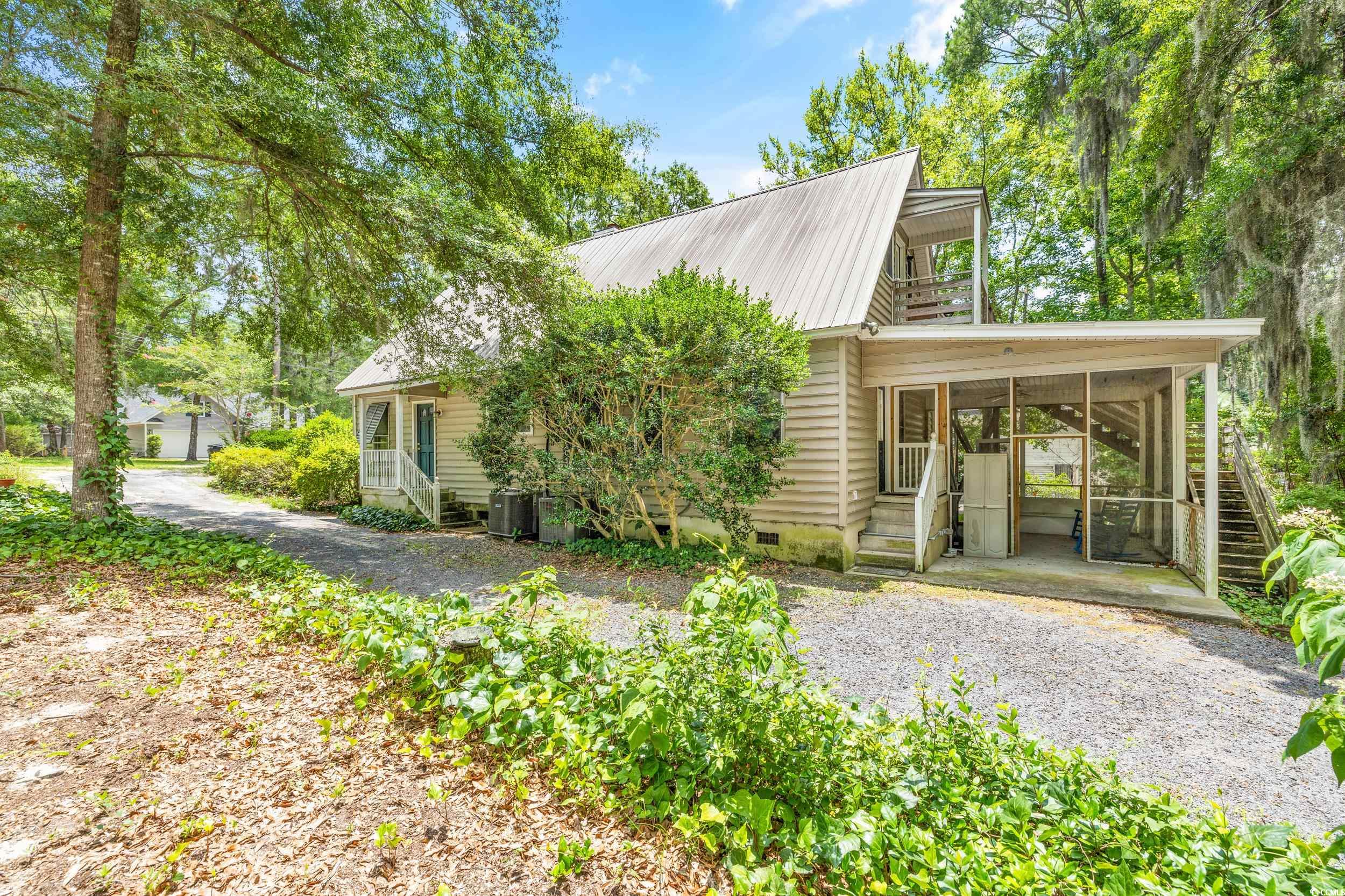 1029 Old Plantation Dr.