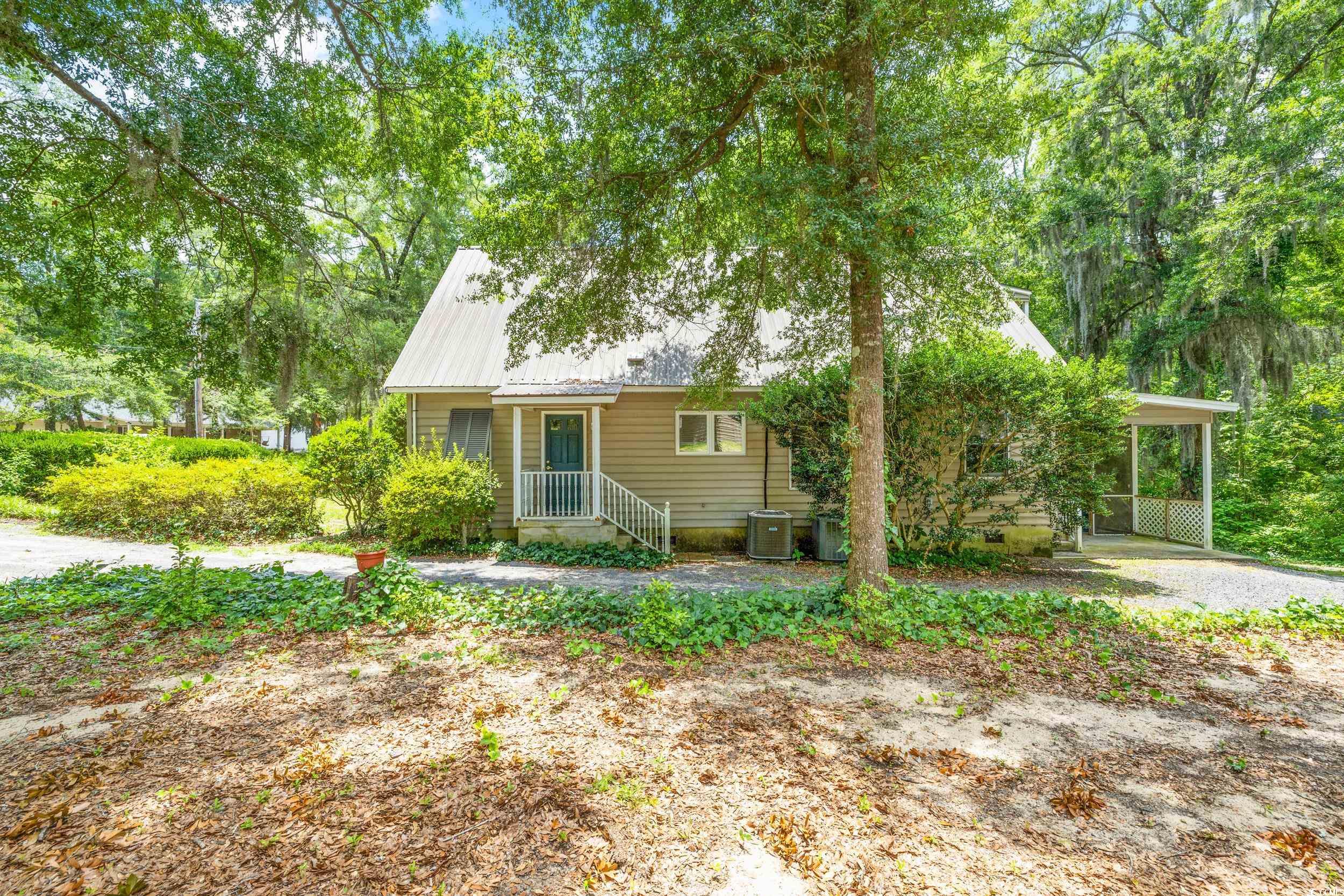 1029 Old Plantation Dr.