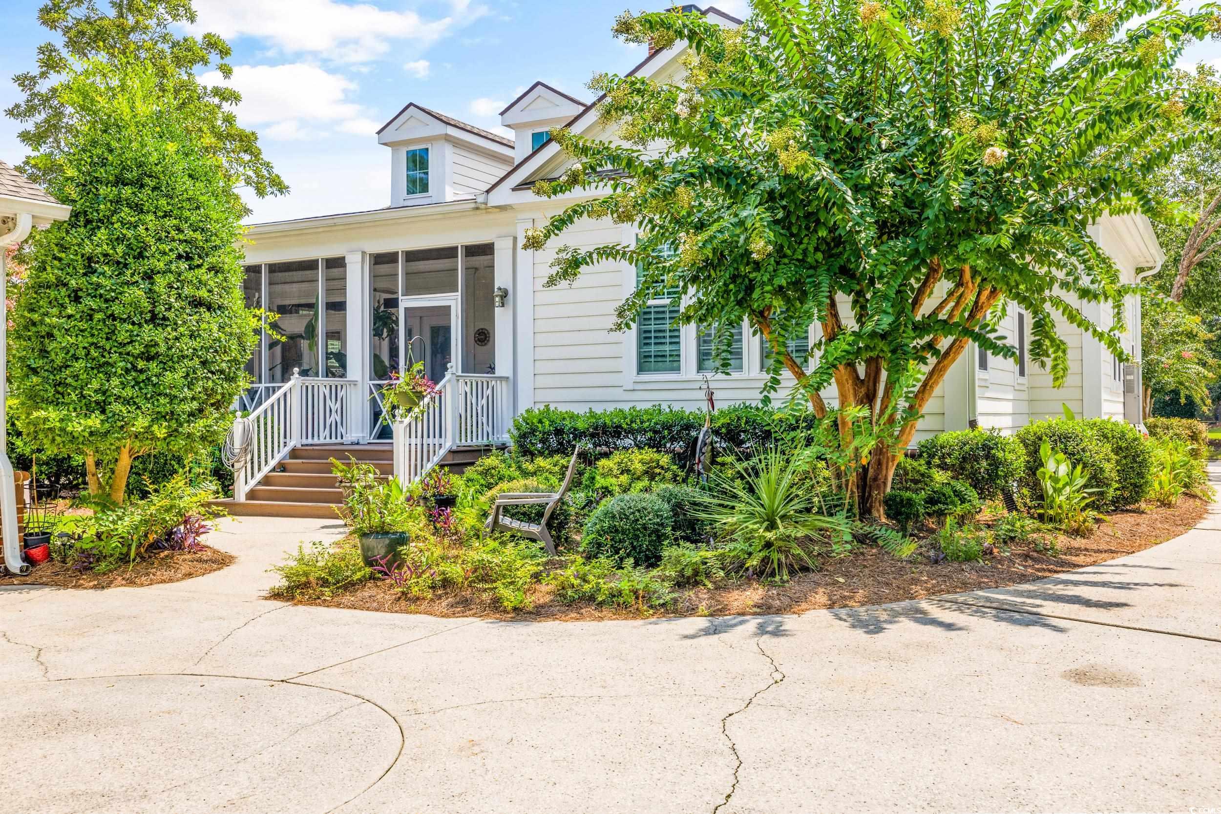 92 Cottage Ct.