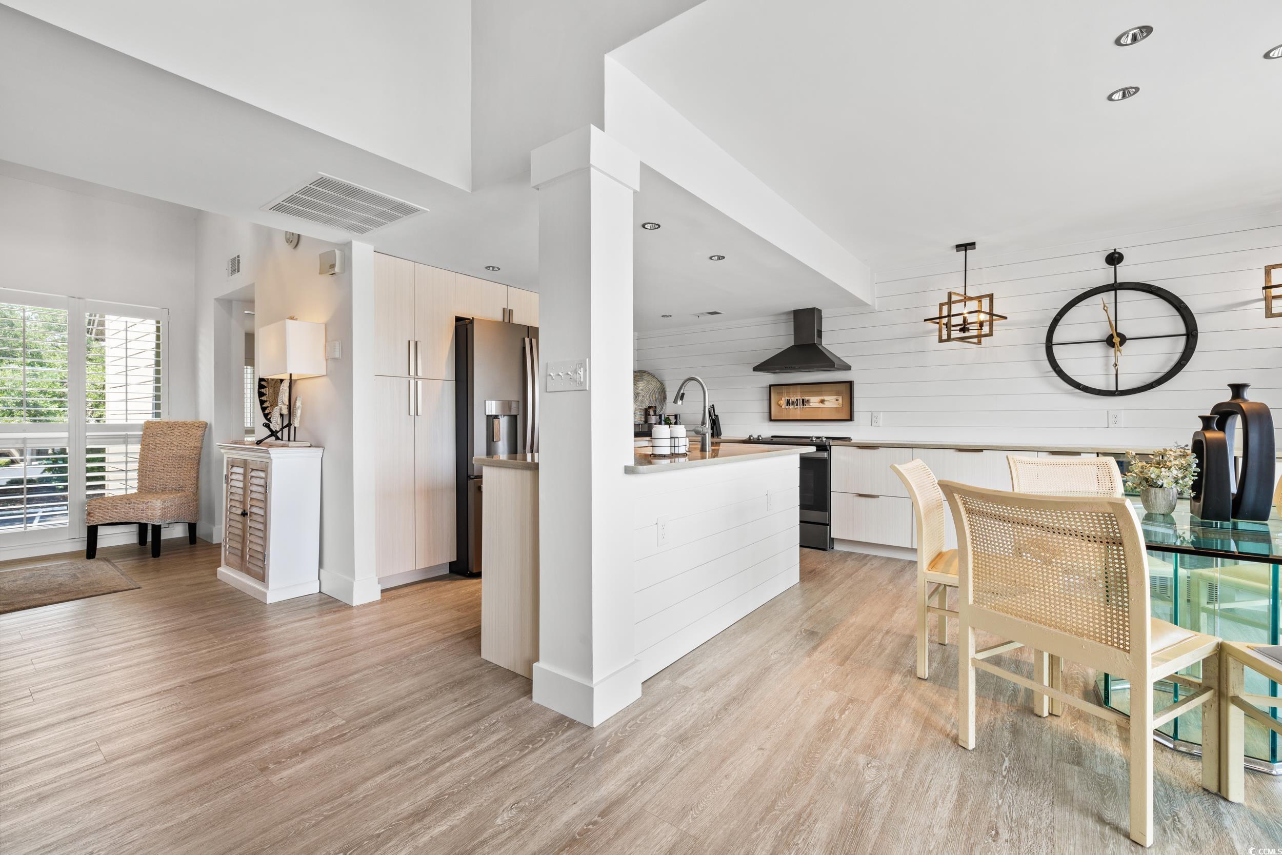 52 Lakeview Circle Unit: 98