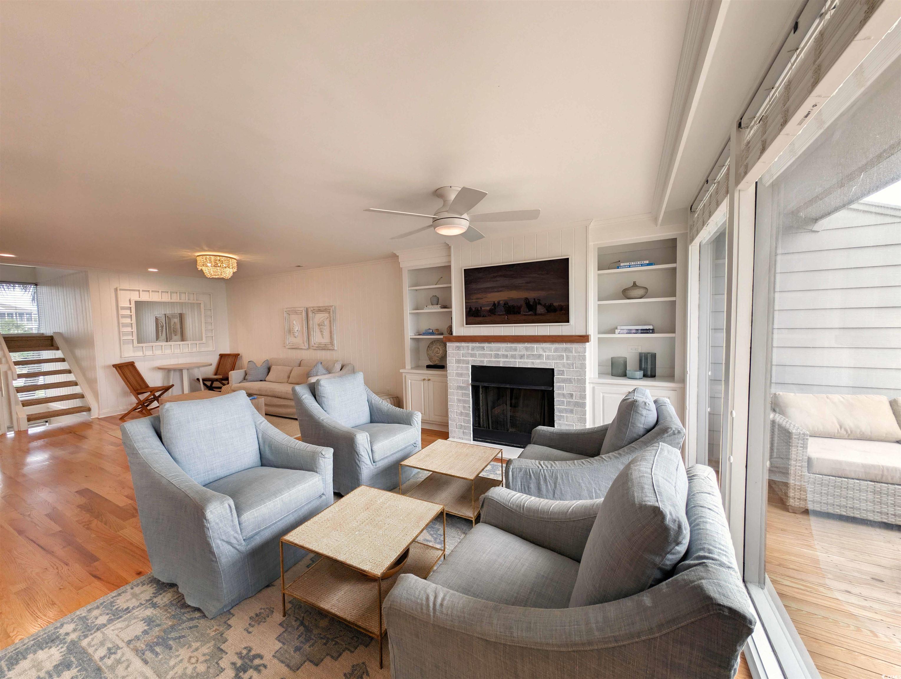 671 Norris Dr. Unit: 1C