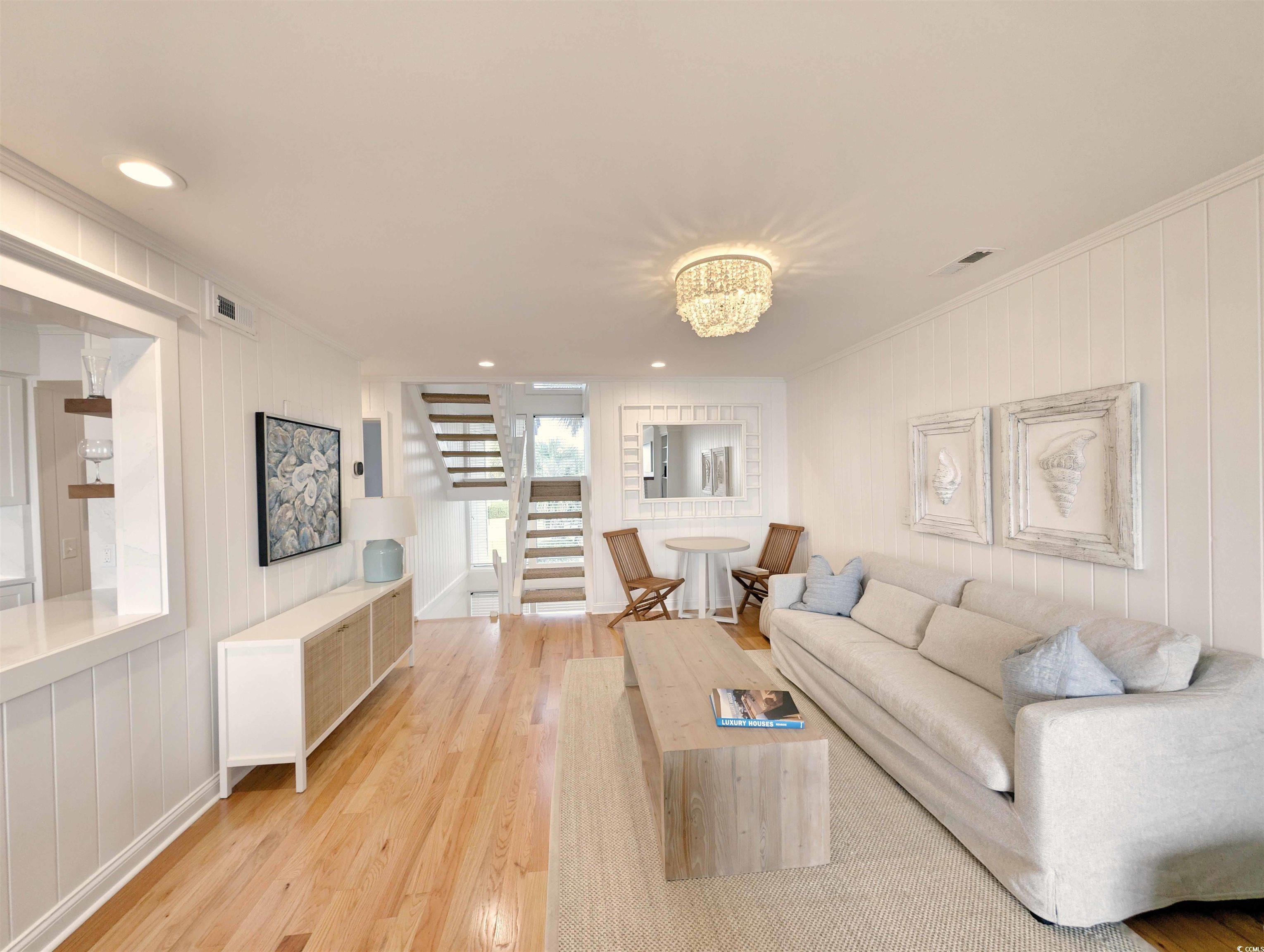 671 Norris Dr. Unit: 1C