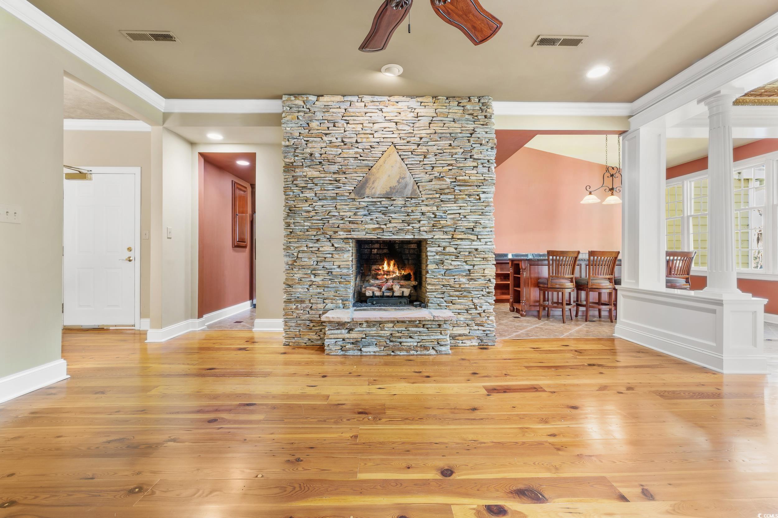 1970 Governors Landing Rd. Unit: 208