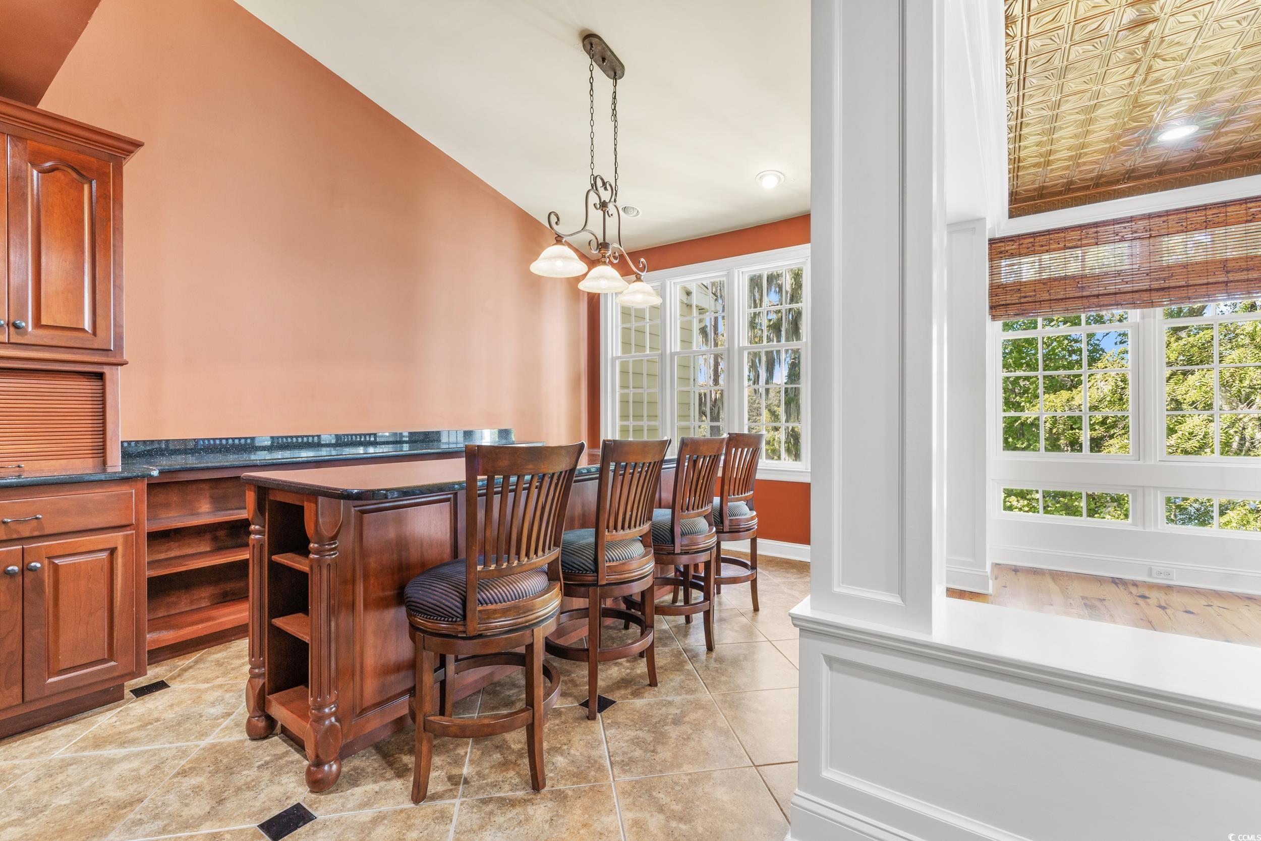 1970 Governors Landing Rd. Unit: 208