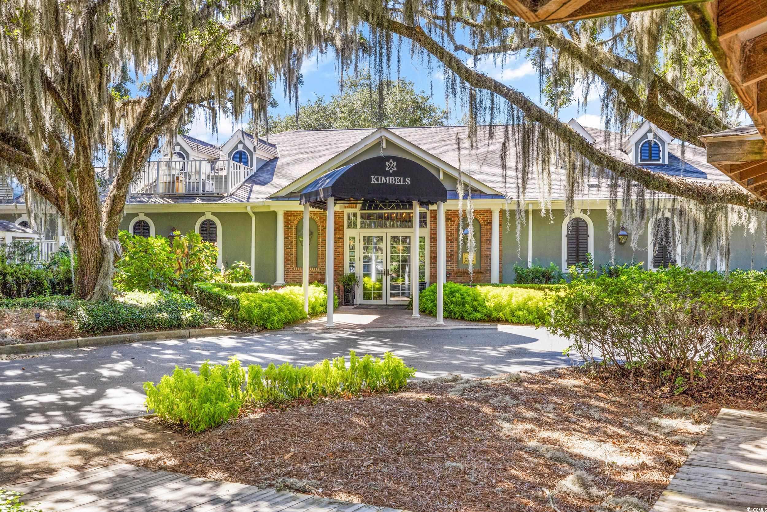 1970 Governors Landing Rd. Unit: 208