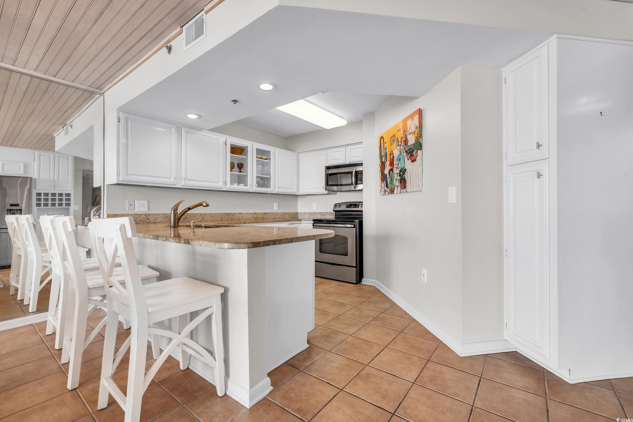 195 South Dunes Dr. Unit: 403