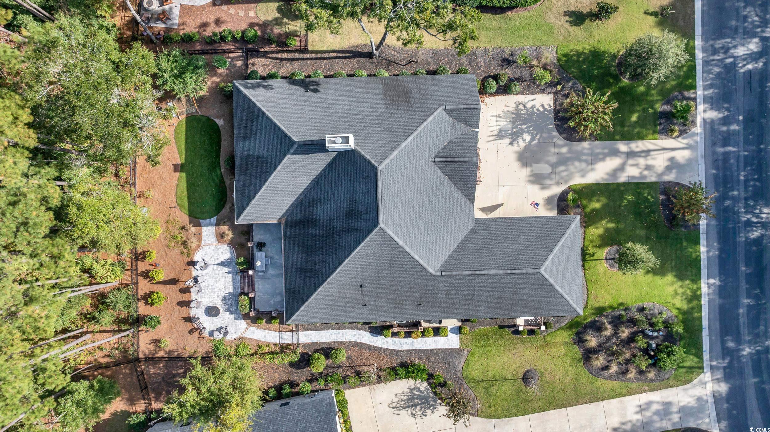 220 Hunters Oak Ct.