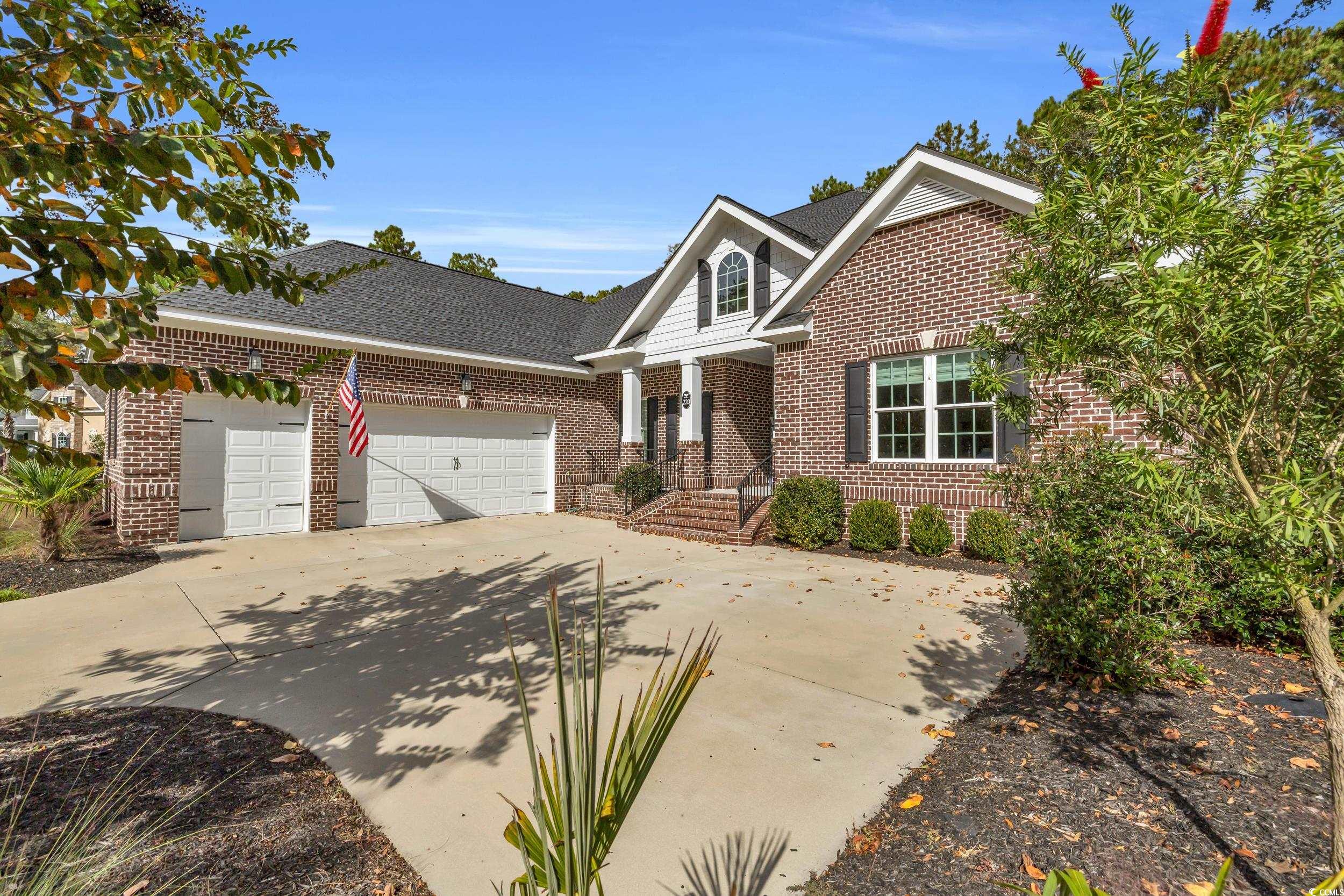 220 Hunters Oak Ct.