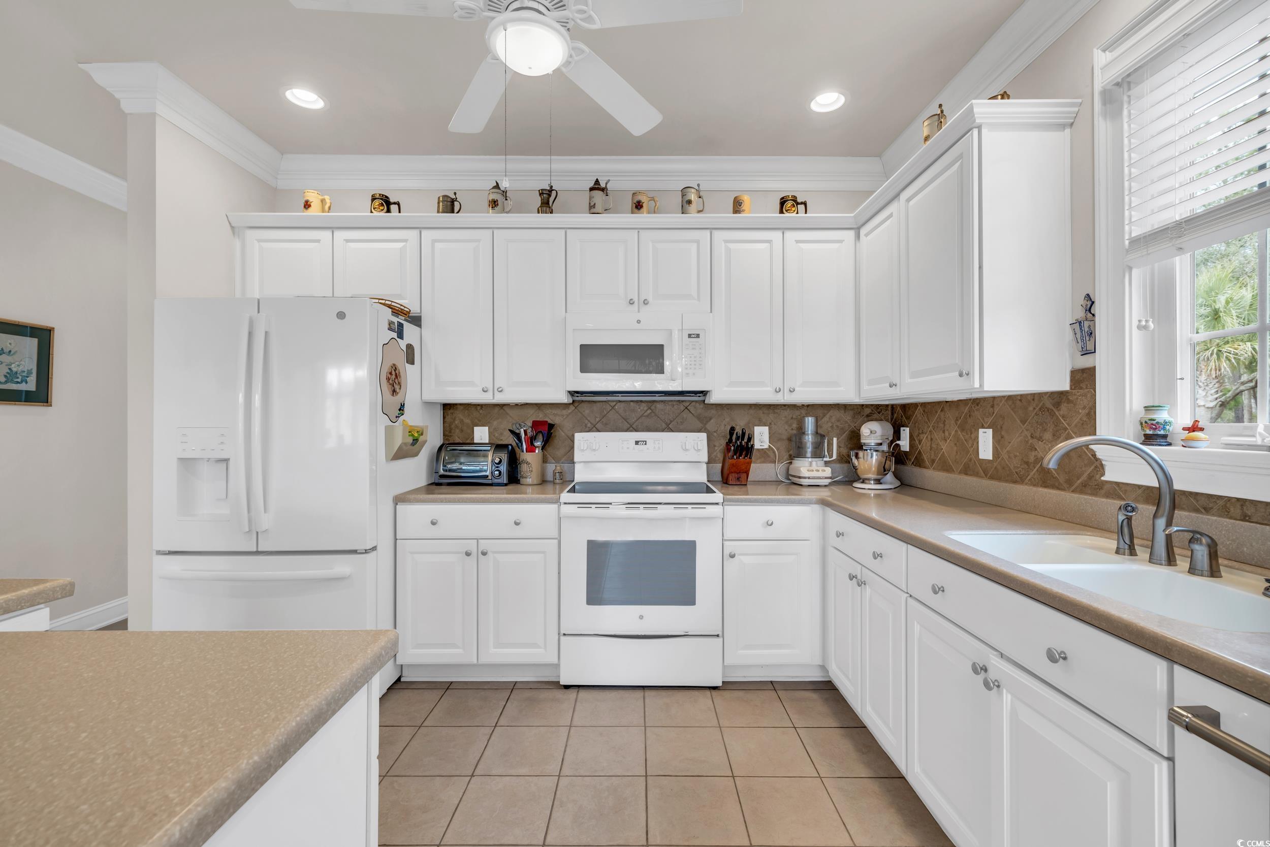 421 Huntington Lake Circle Unit: 82