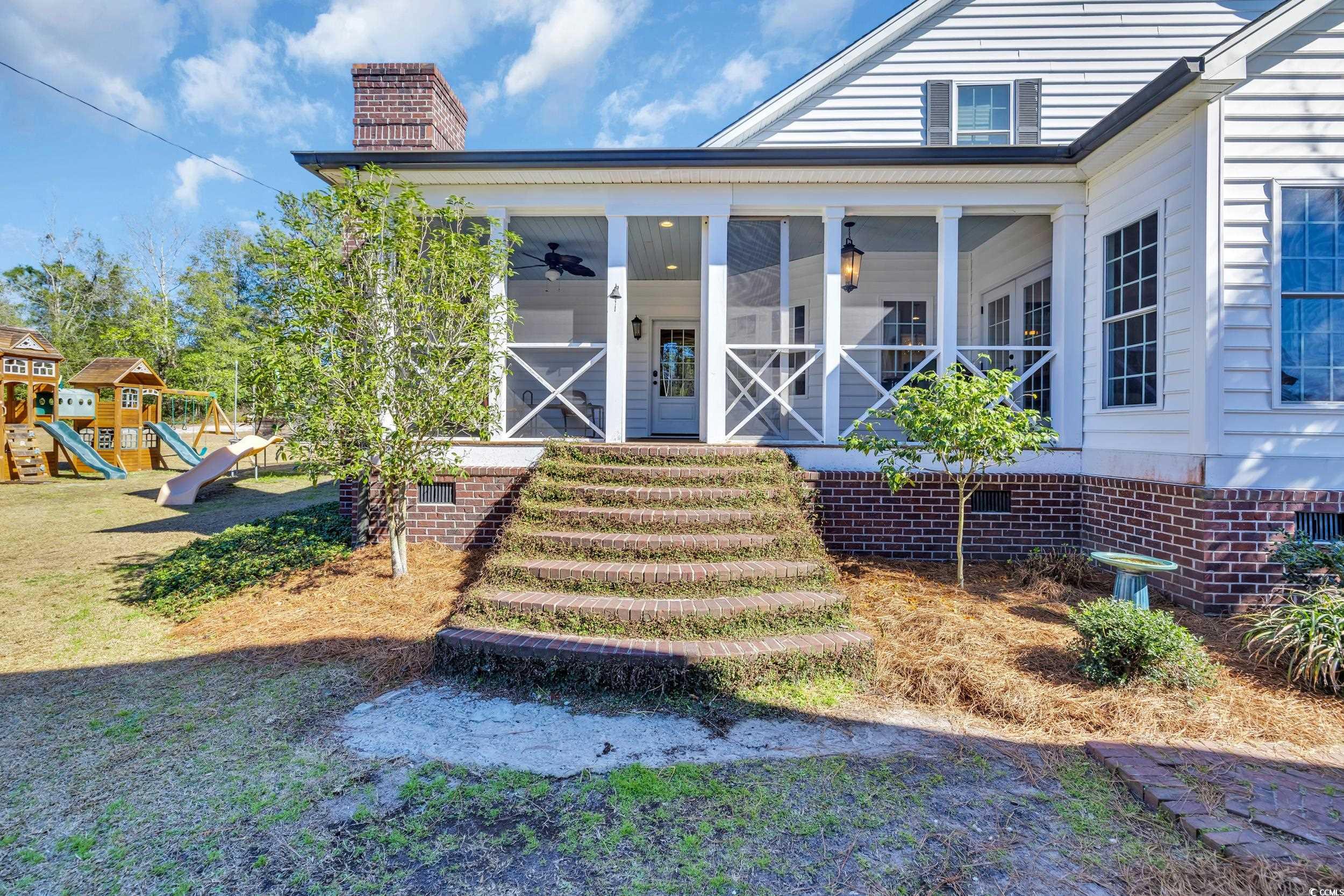 96 Chippewa Ln