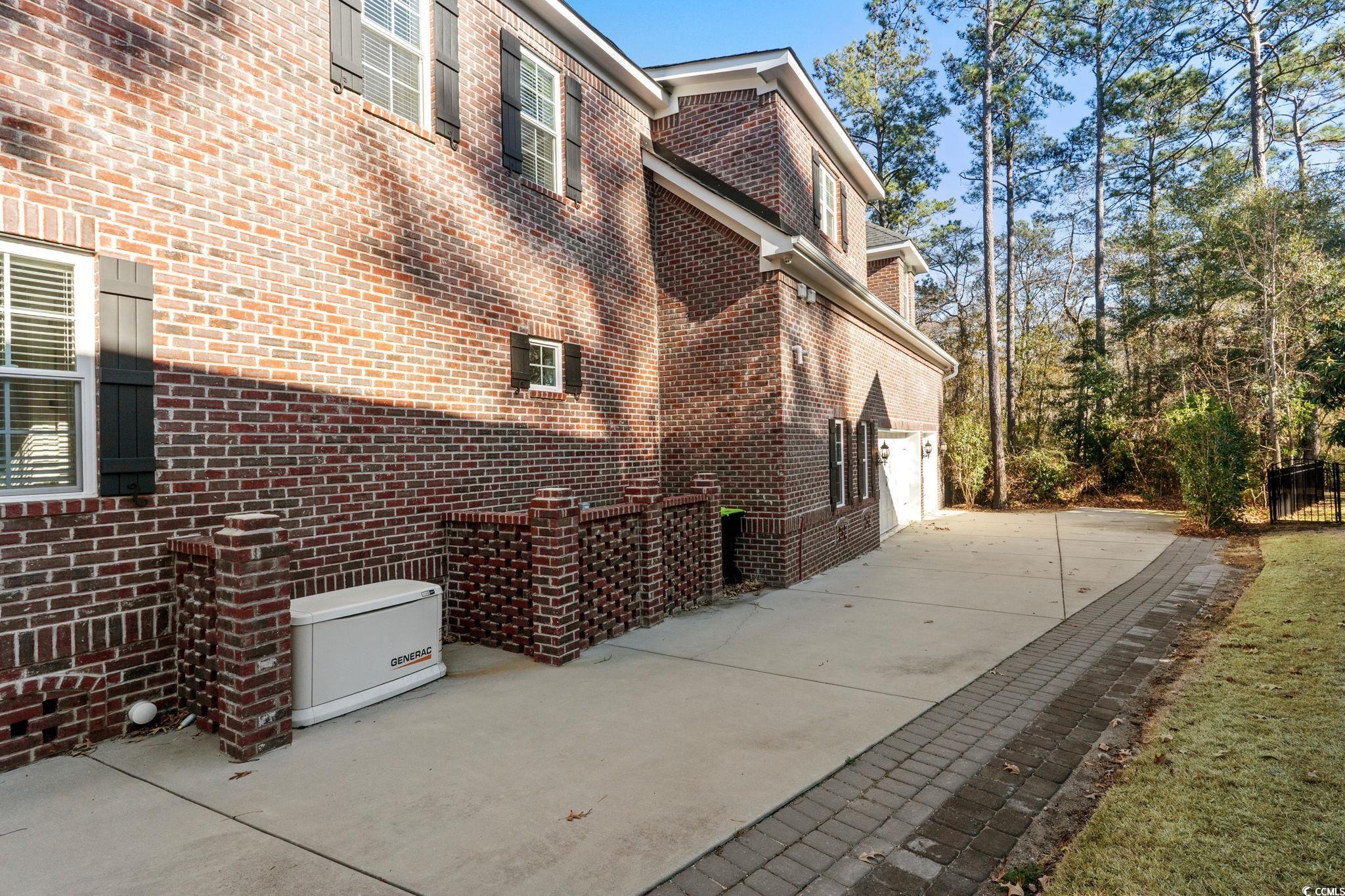 653 Whispering Pines Ct.