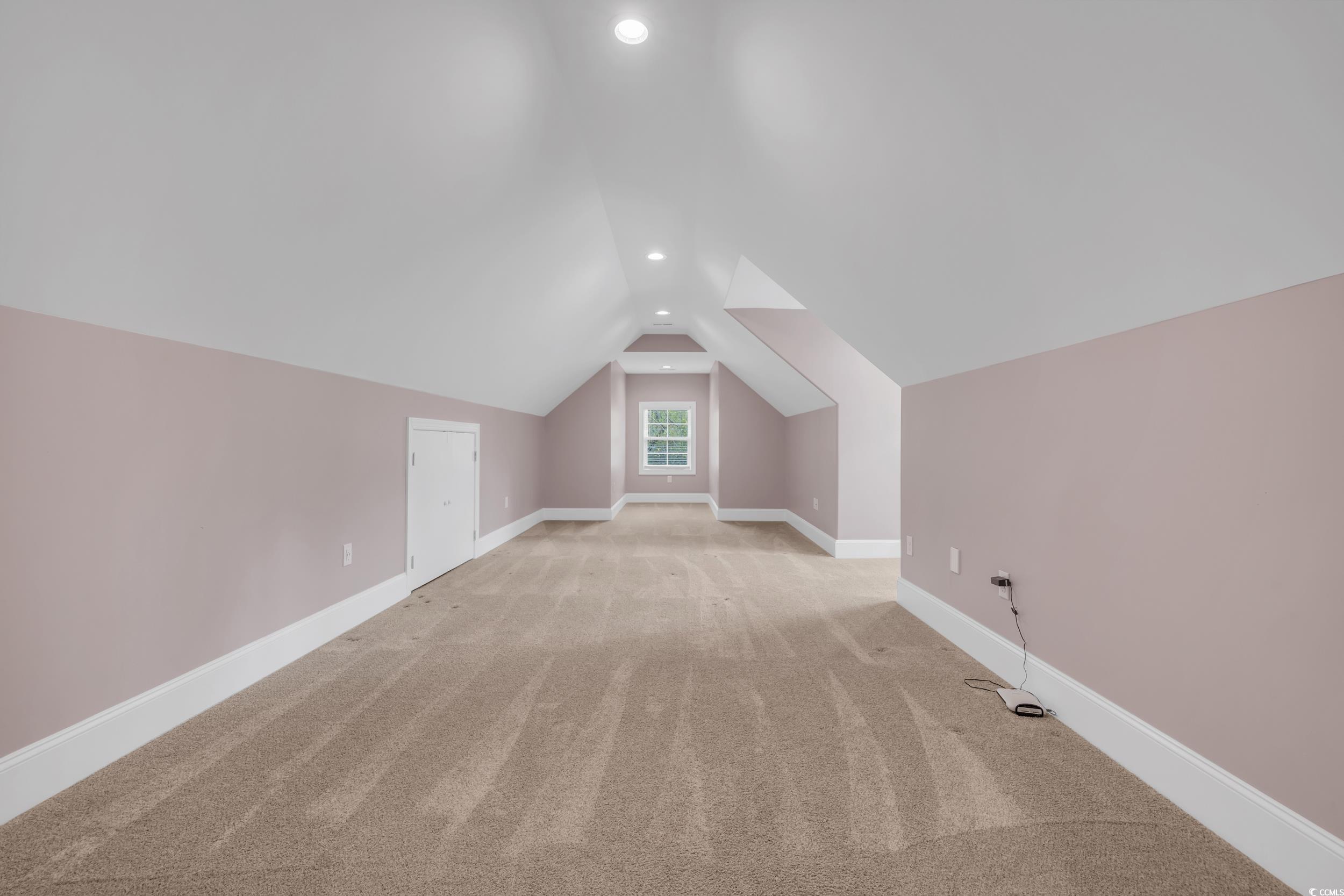 653 Whispering Pines Ct.