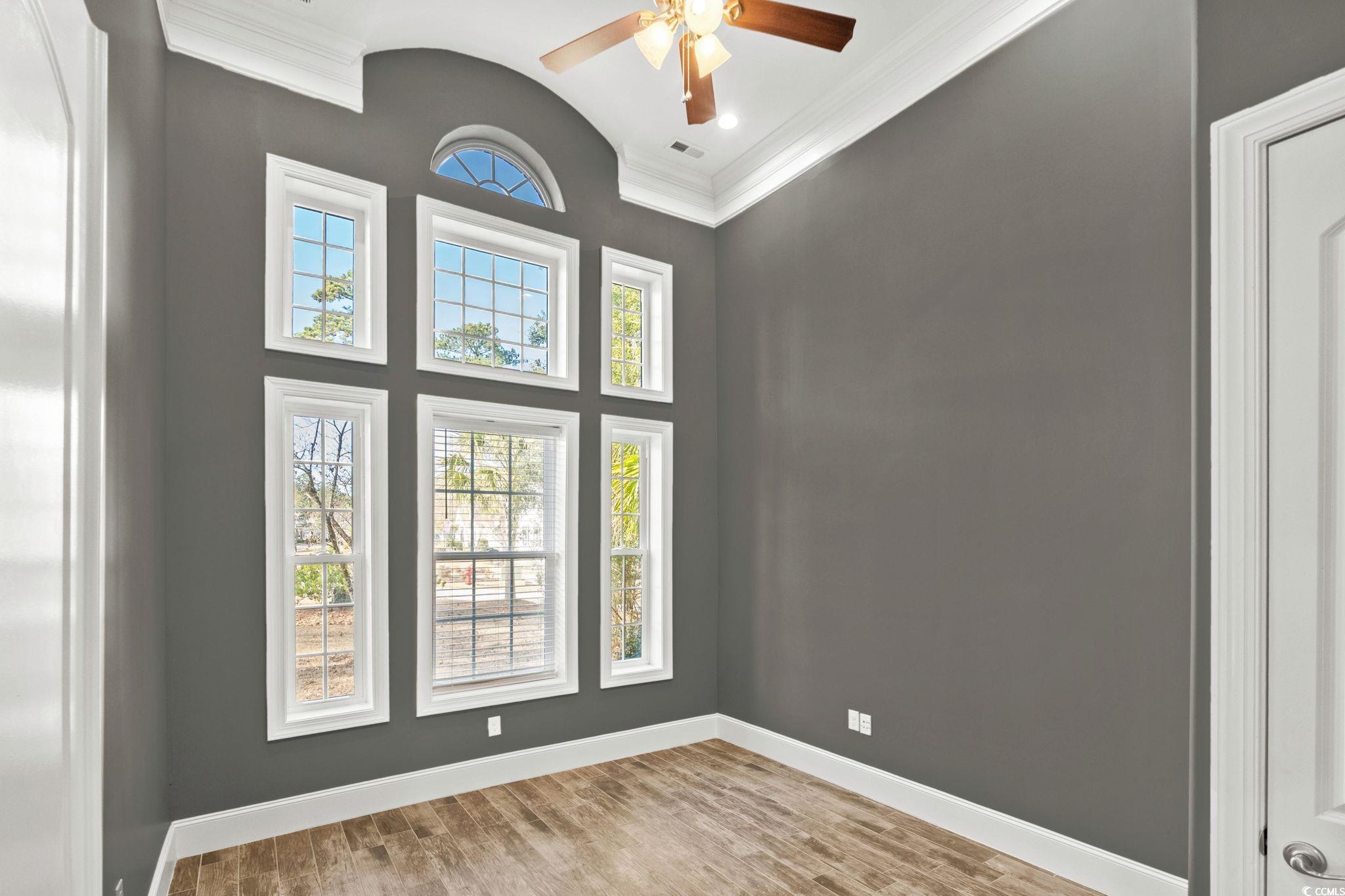 653 Whispering Pines Ct.