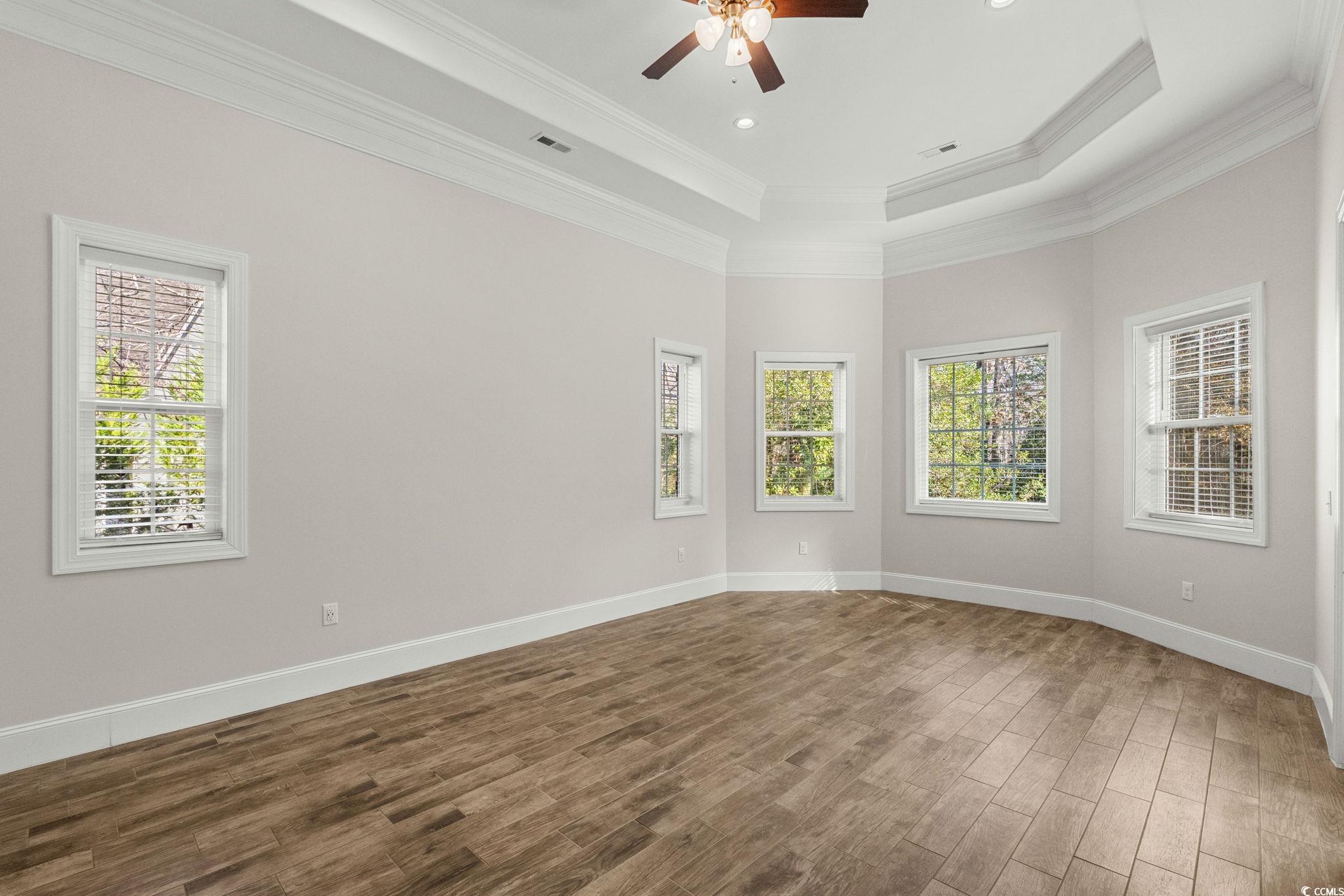 653 Whispering Pines Ct.