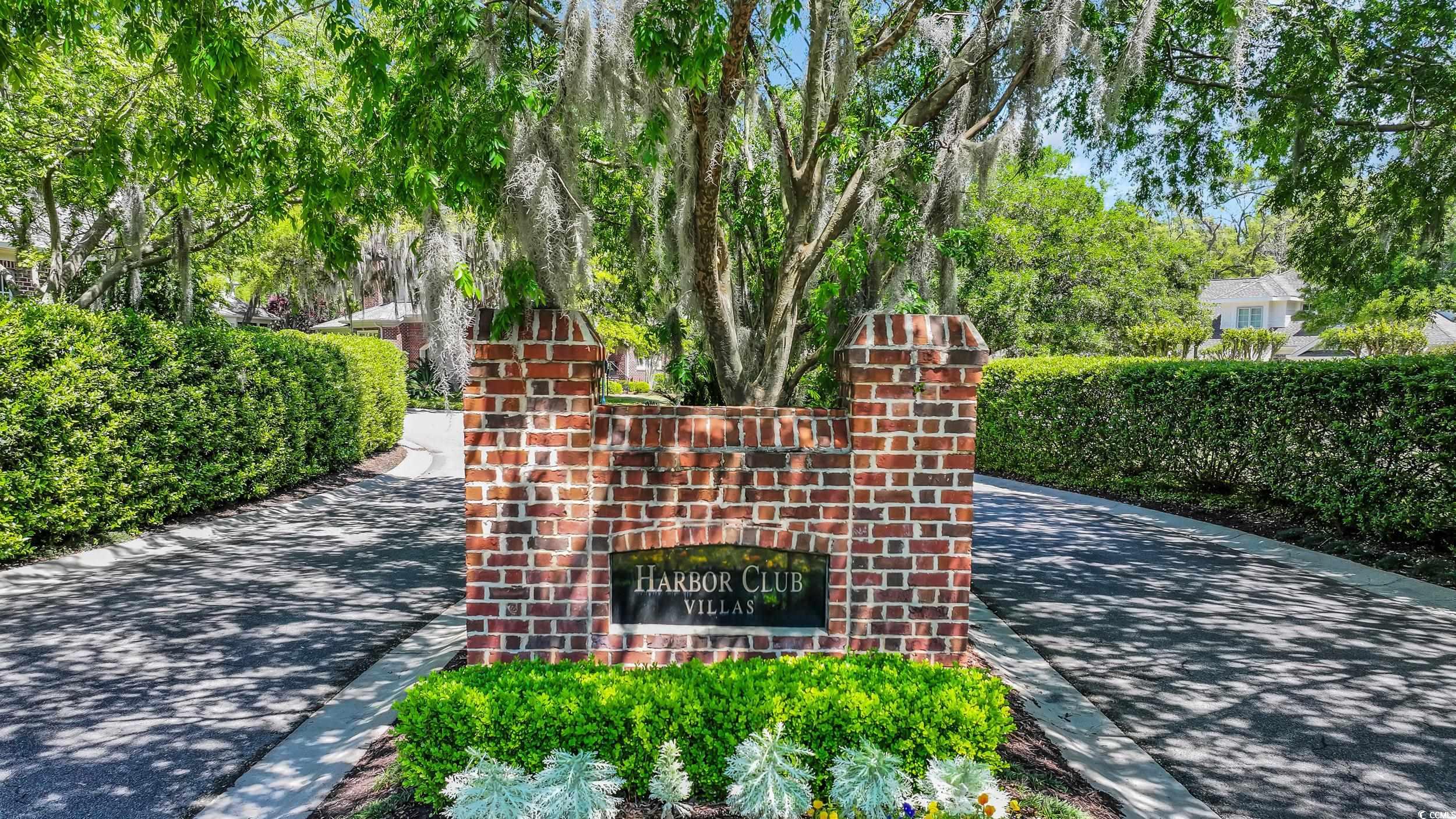 115 Harbor Club Dr. Unit: 4A
