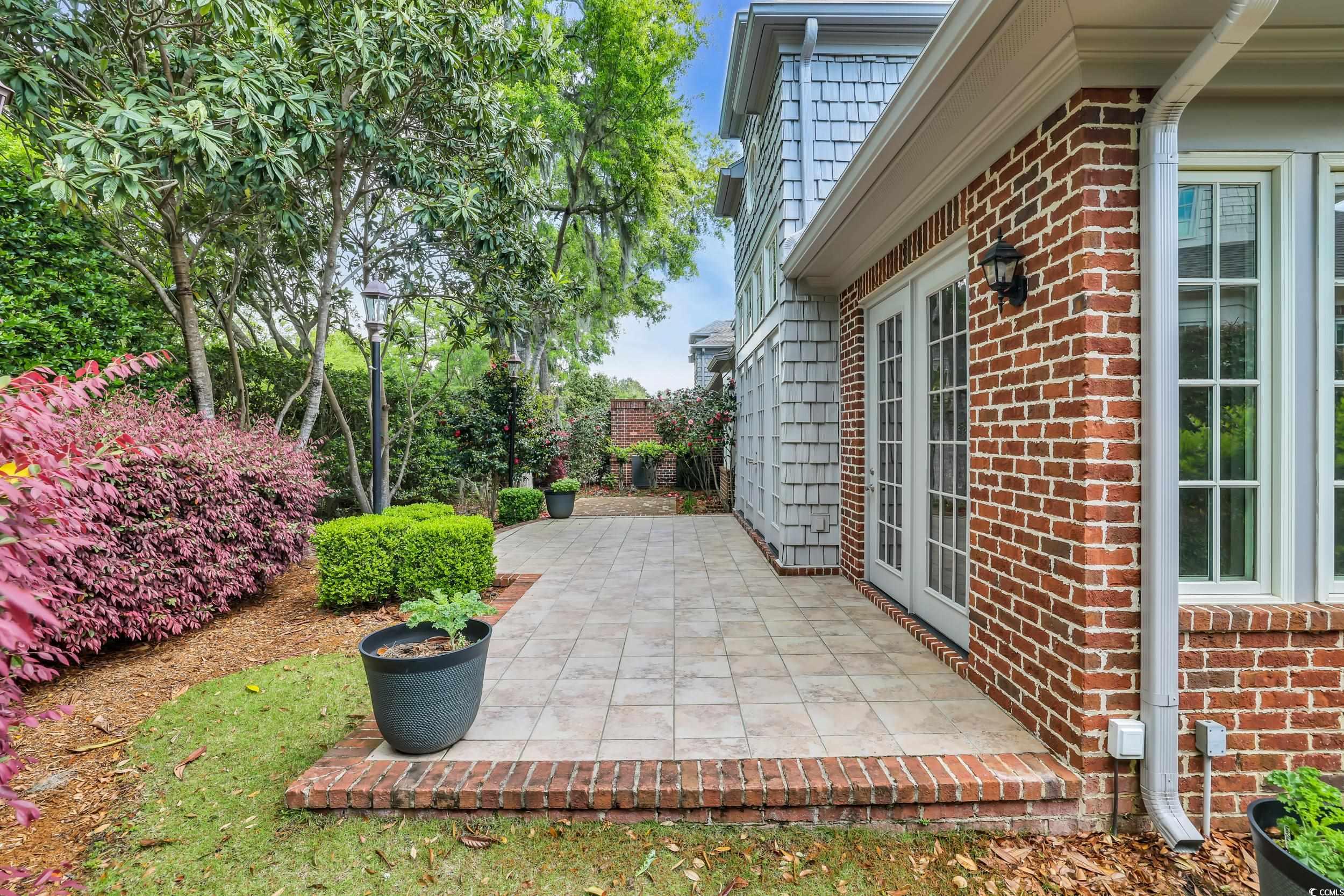 115 Harbor Club Dr. Unit: 4A