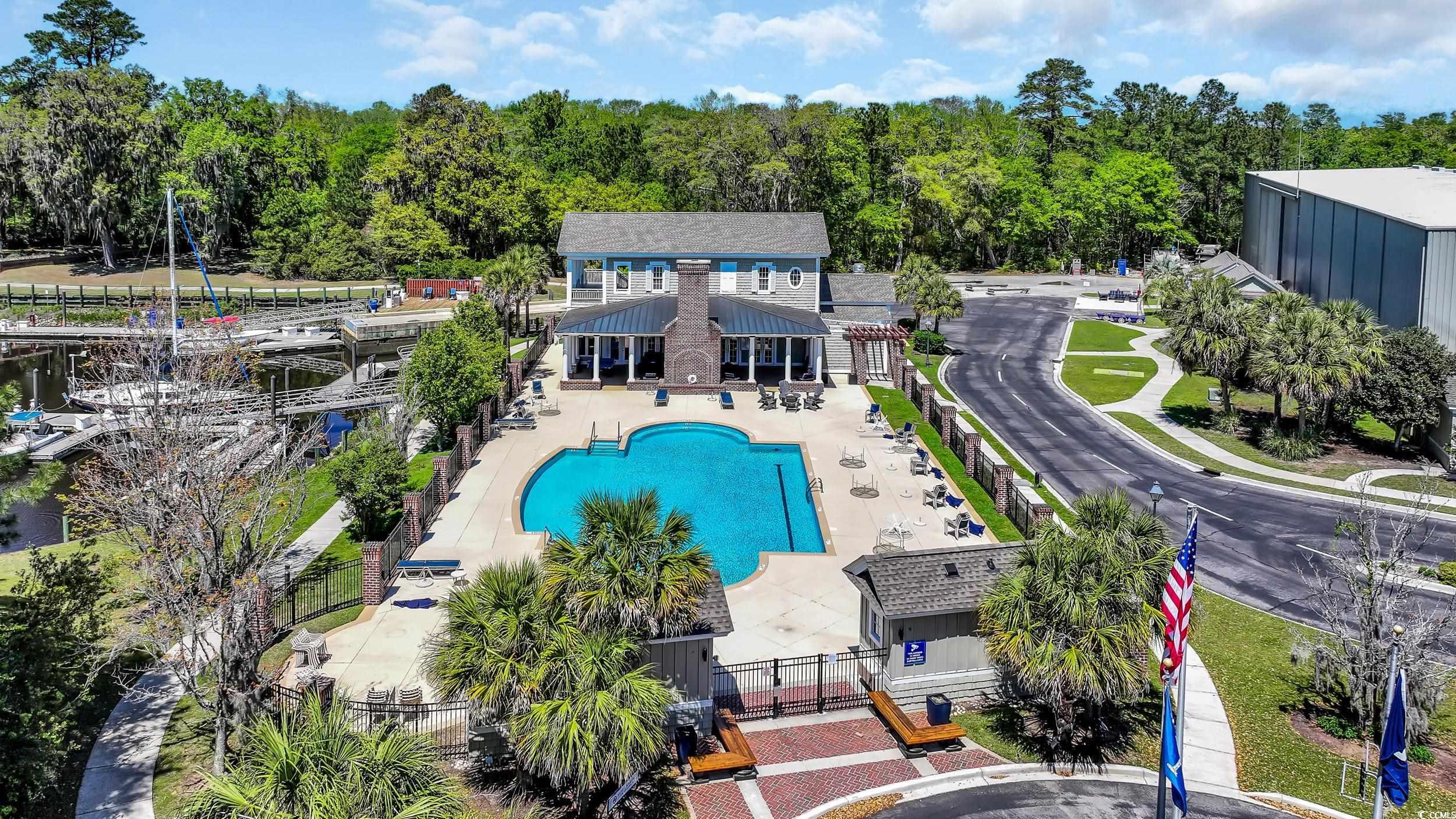 115 Harbor Club Dr. Unit: 4A