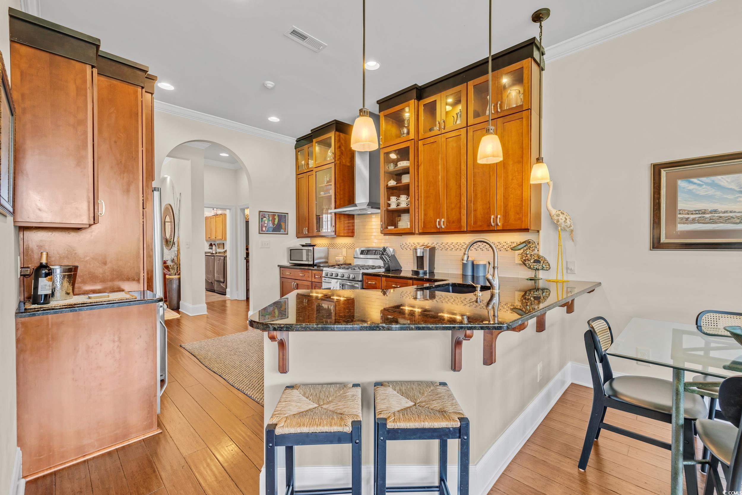 290 Dornoch Dr.