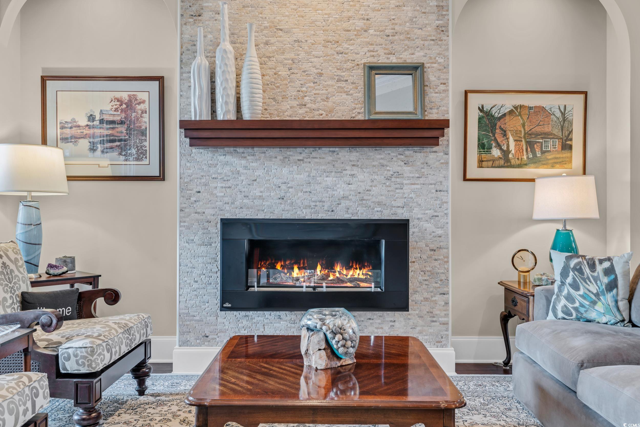 290 Dornoch Dr.