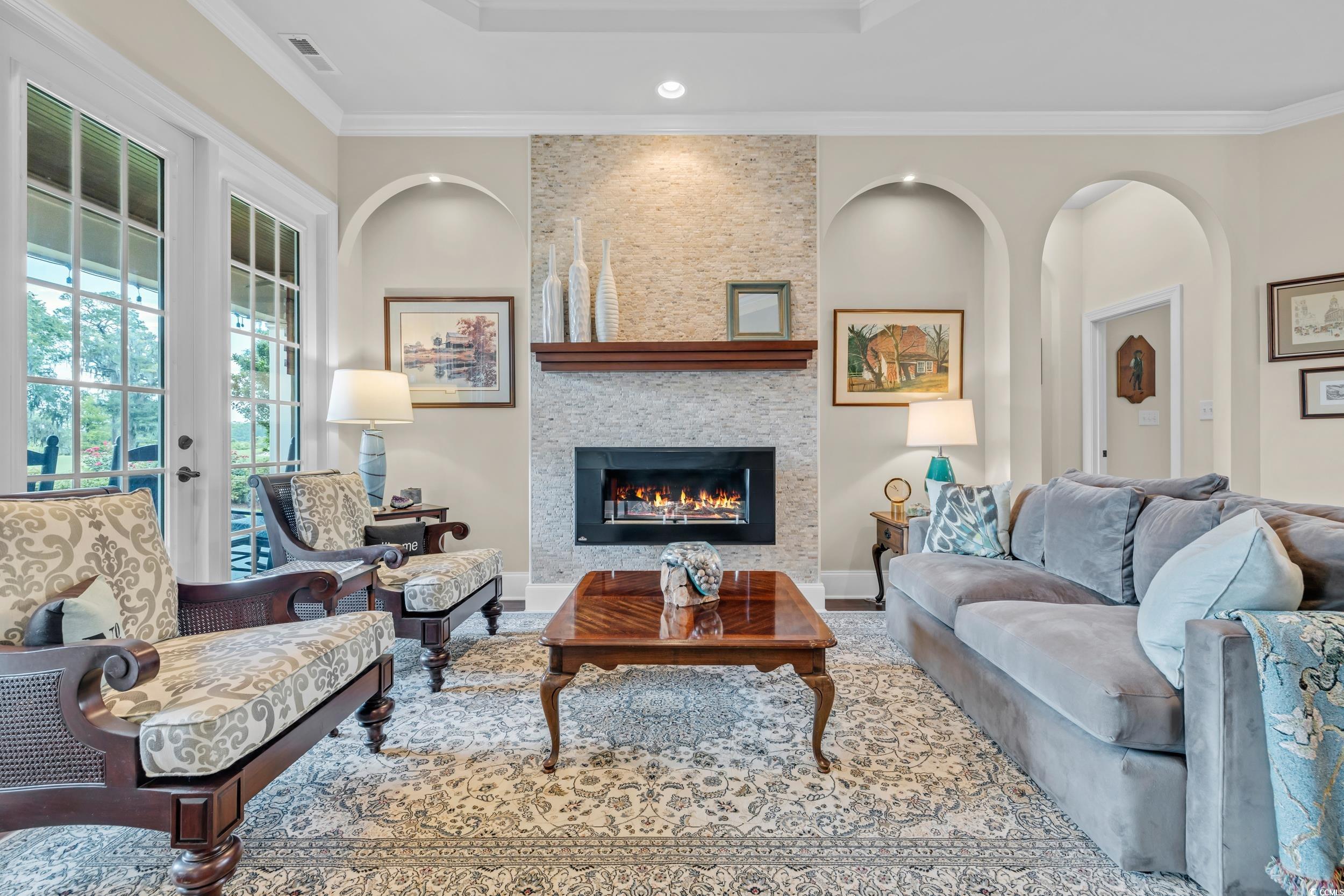290 Dornoch Dr.