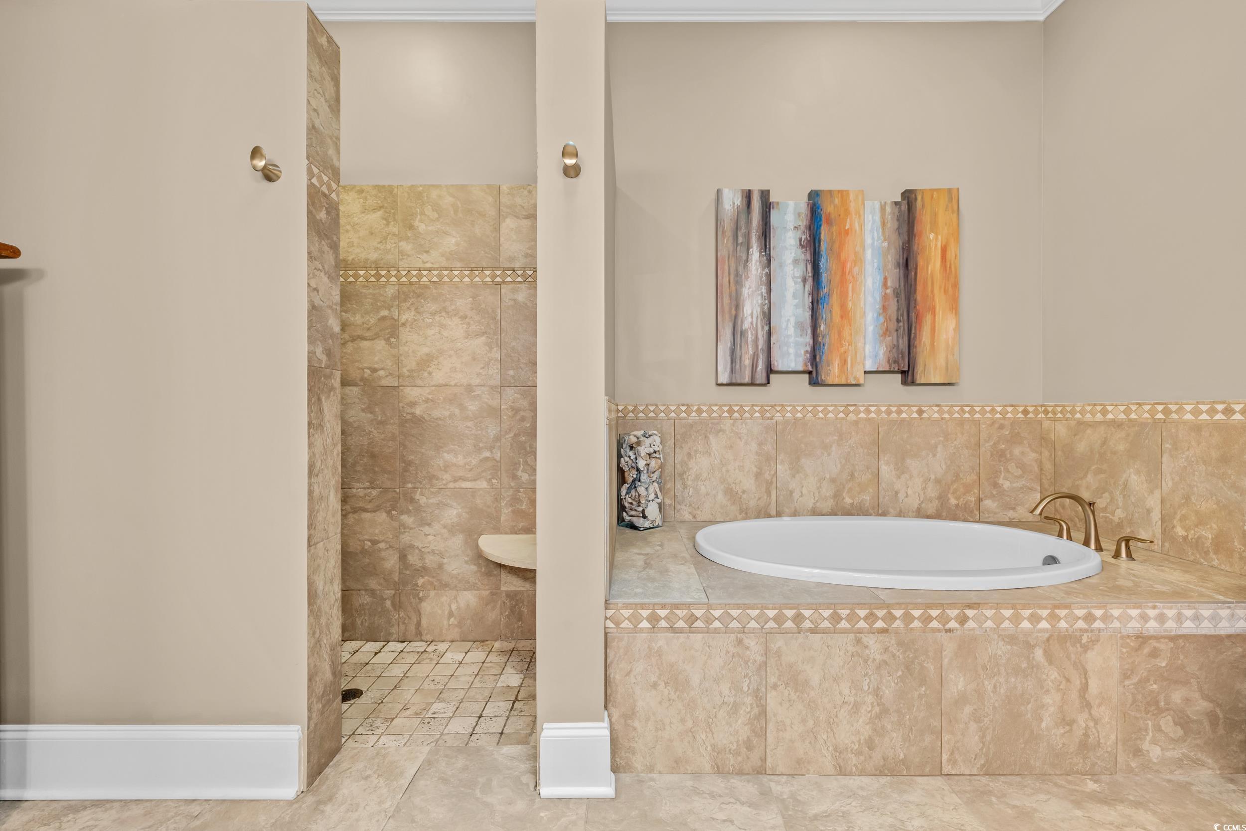290 Dornoch Dr.