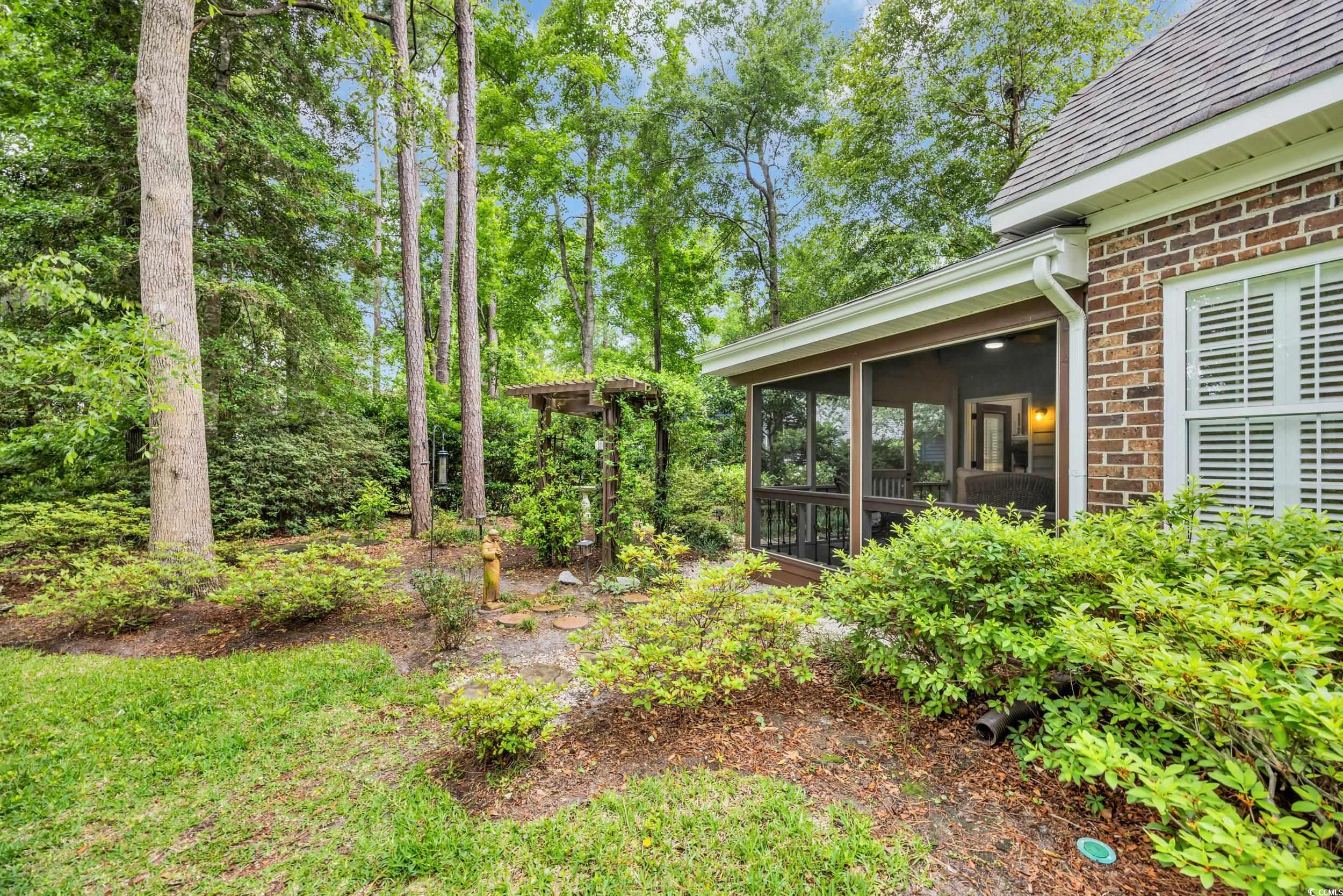 15 Cherbourg Ct.