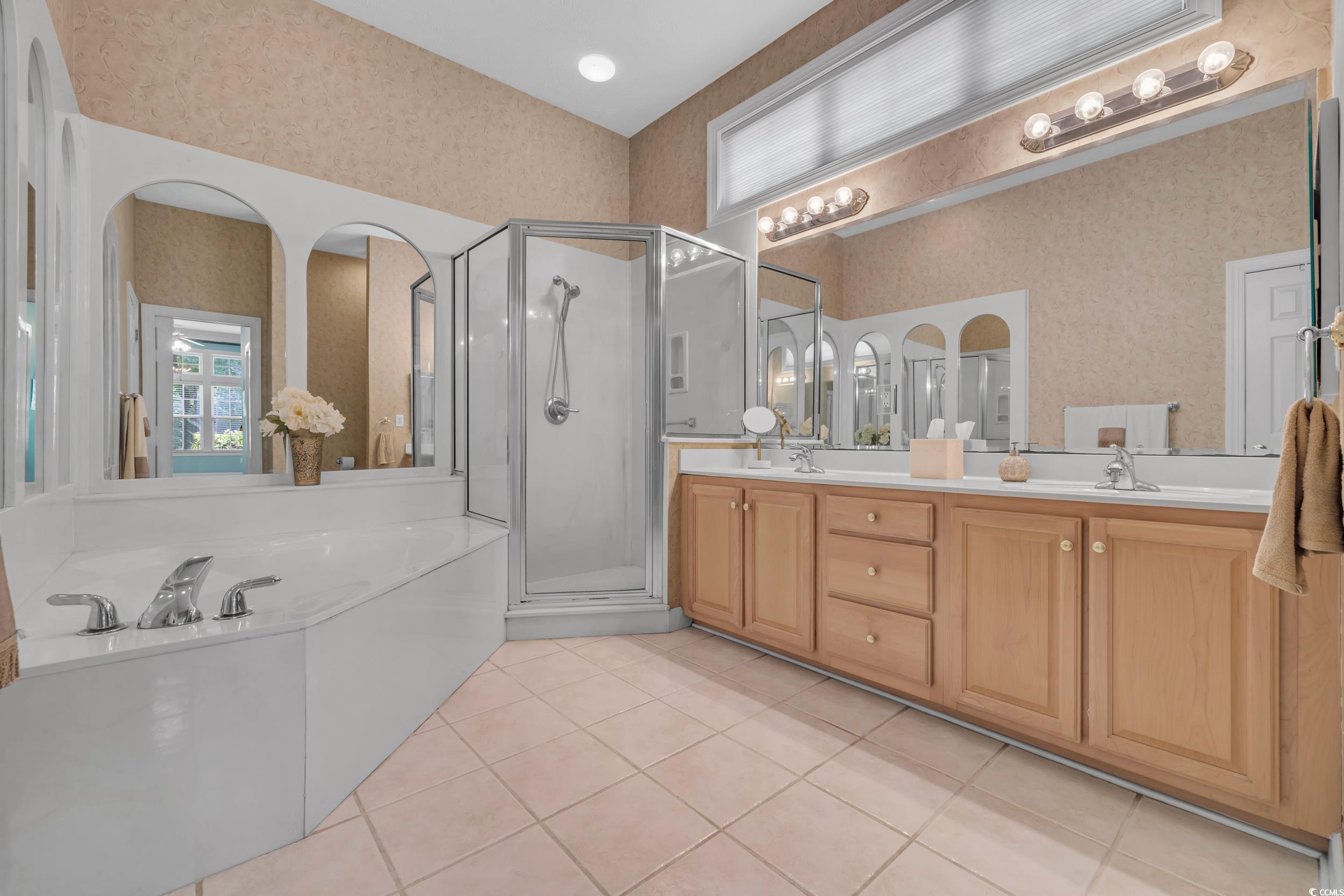 139 Olde Canal Loop