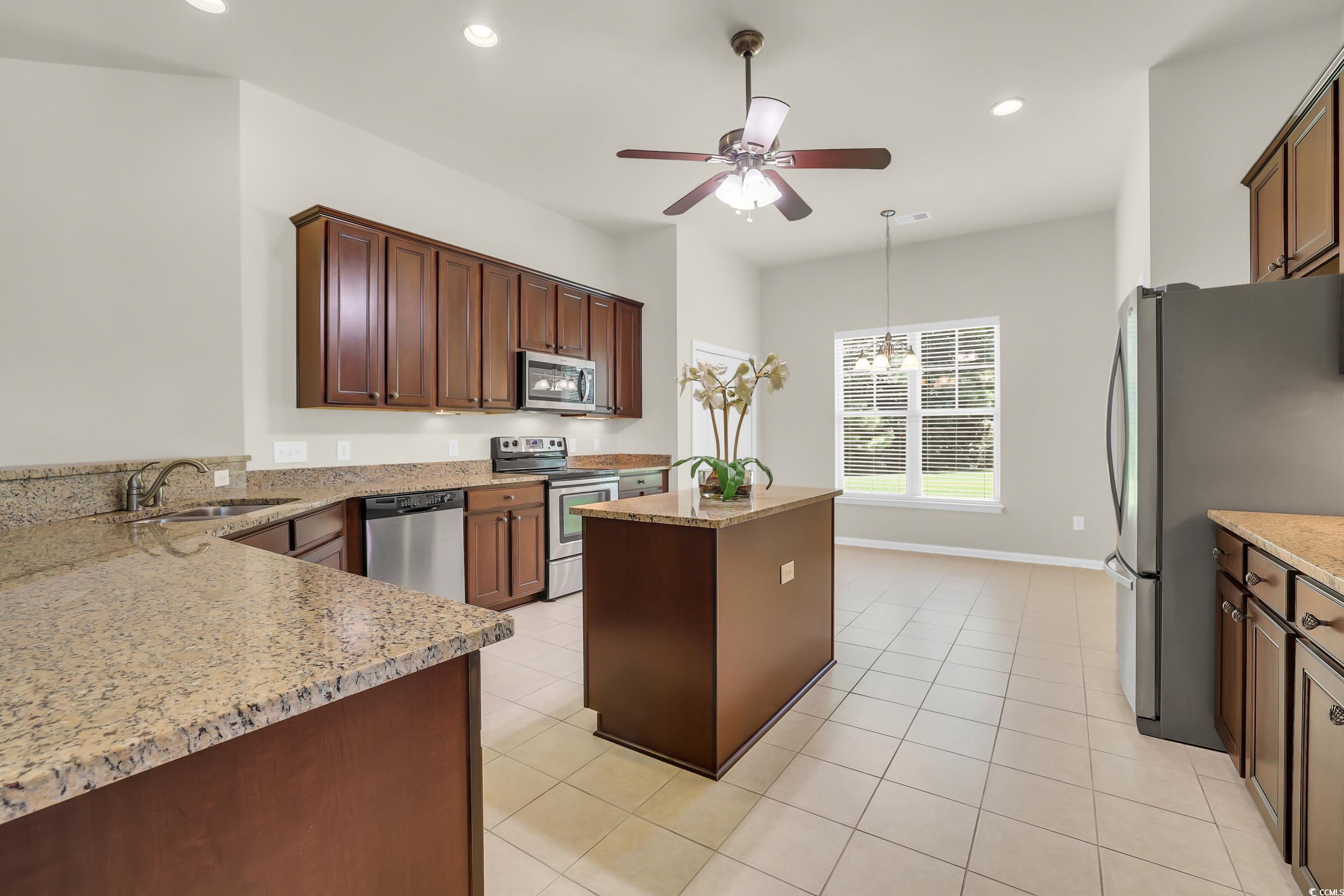 9 Grovecrest Dr.
